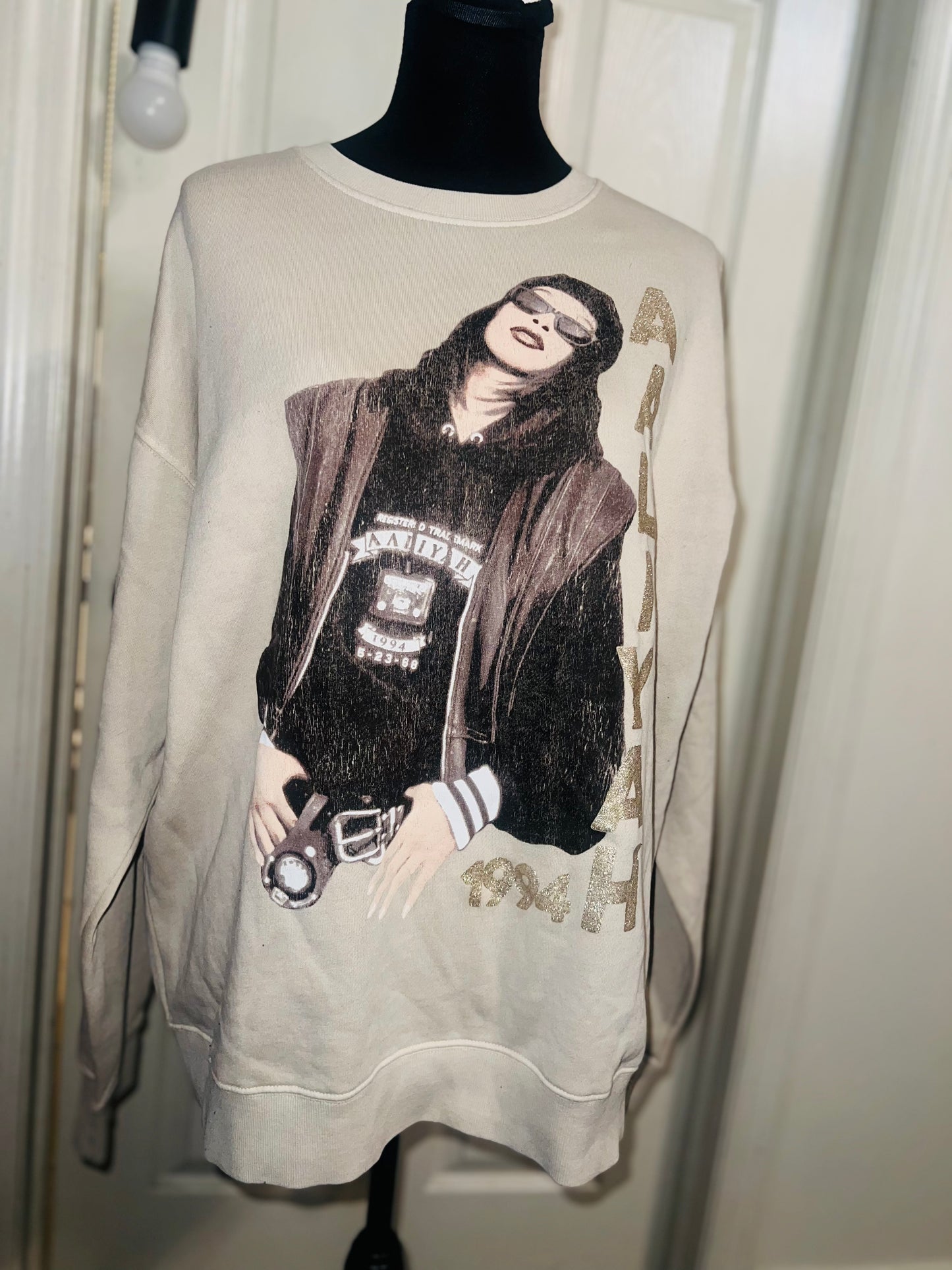 Aaliyah Oversized Distressed Sweatshirt