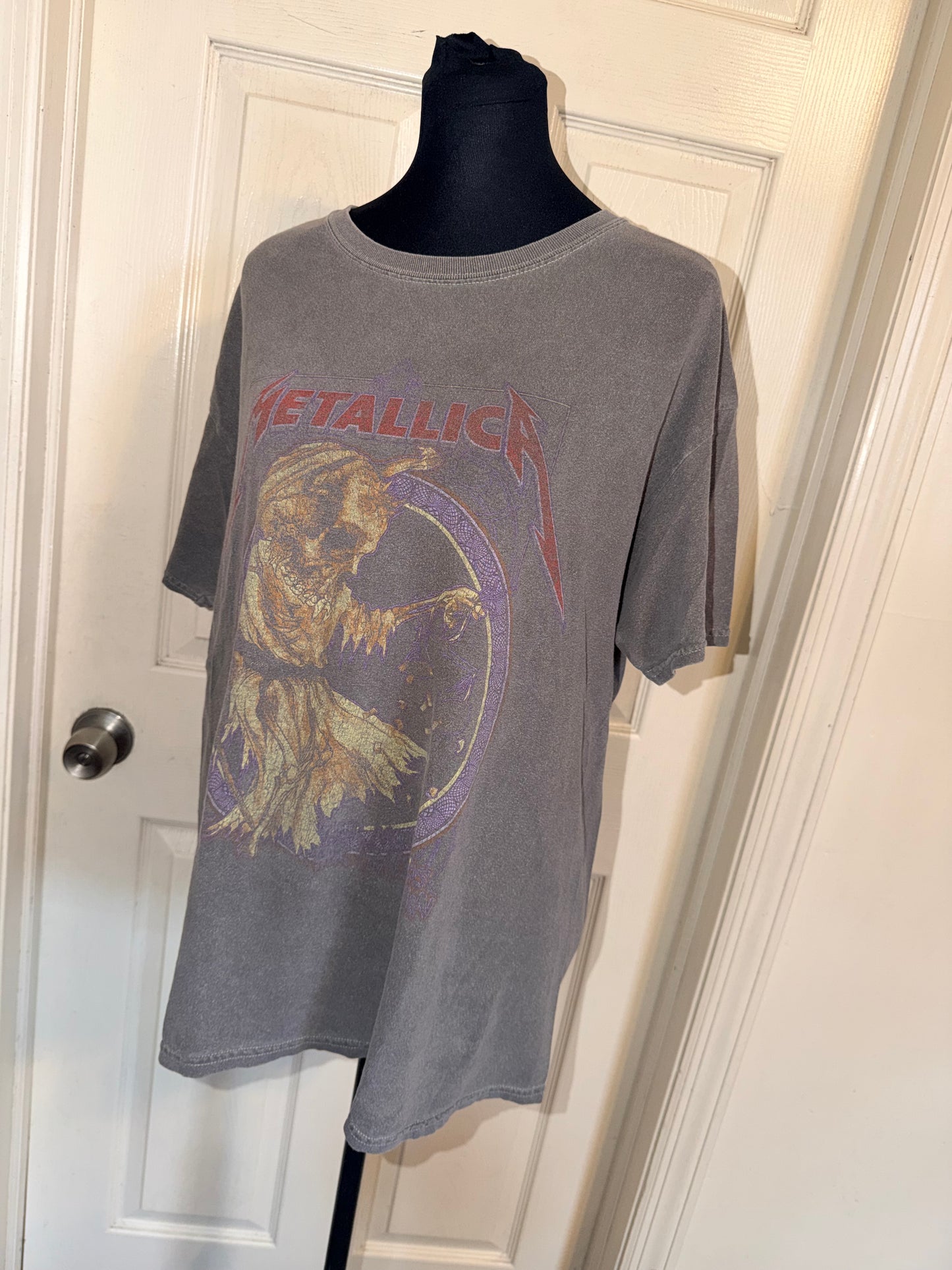 Metallica Oversized Distressed Tee