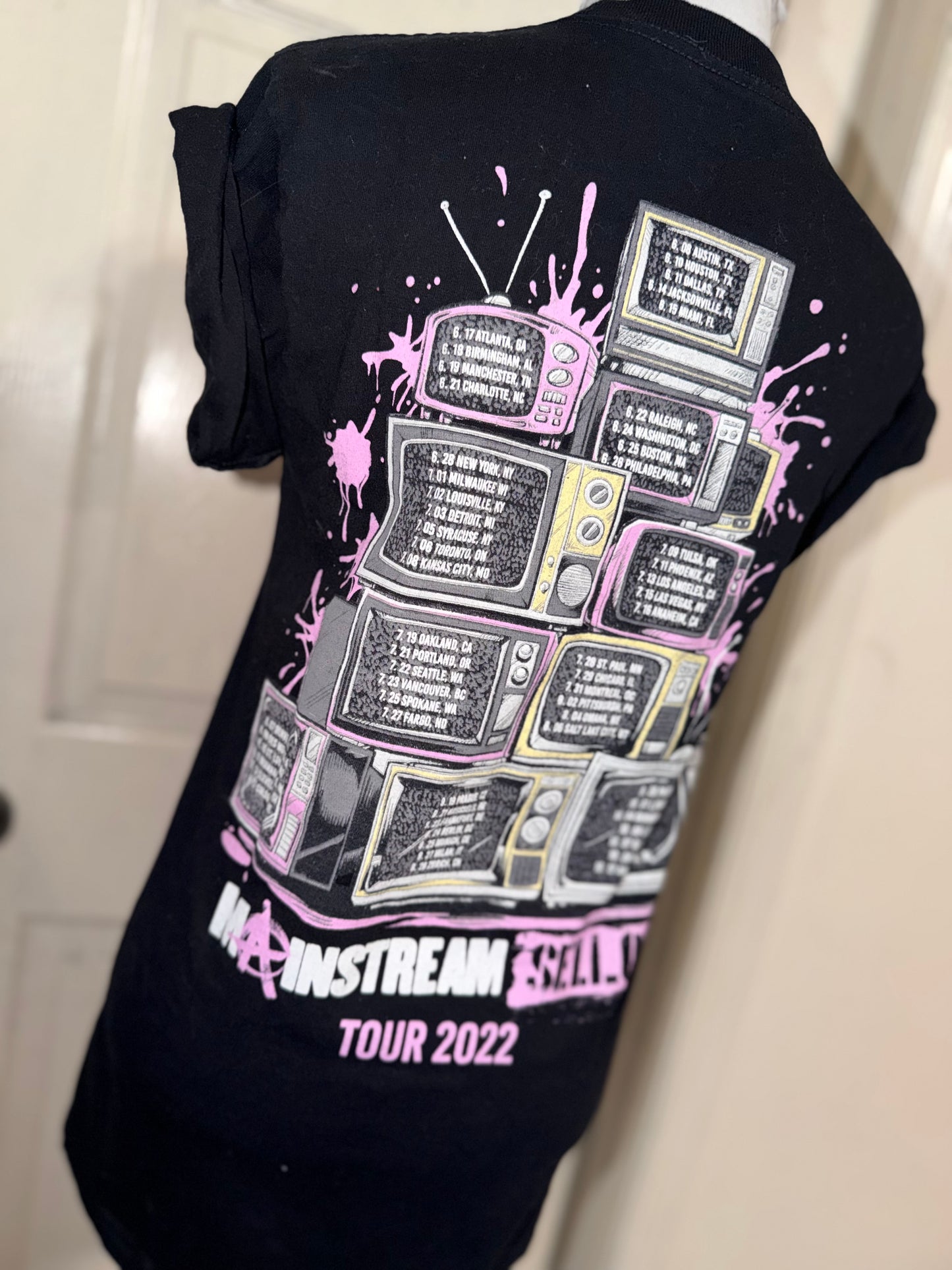 Machine Gun Kelly ft. Avril Lavigne Double Sided Oversized Distressed Tee