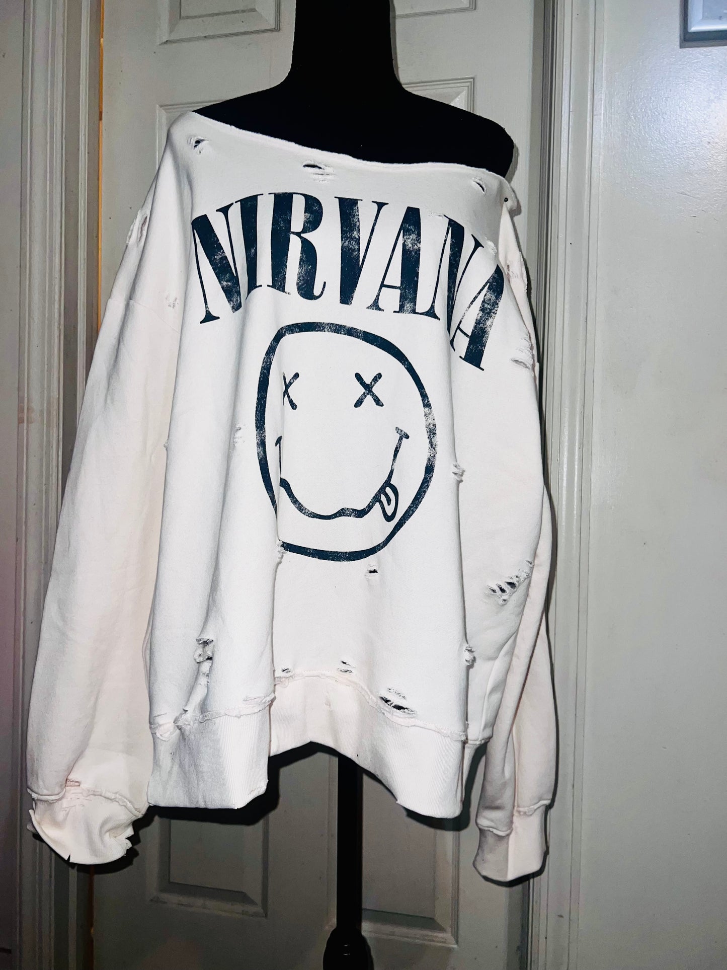 Nirvana Oversized Cream Sweatshirt