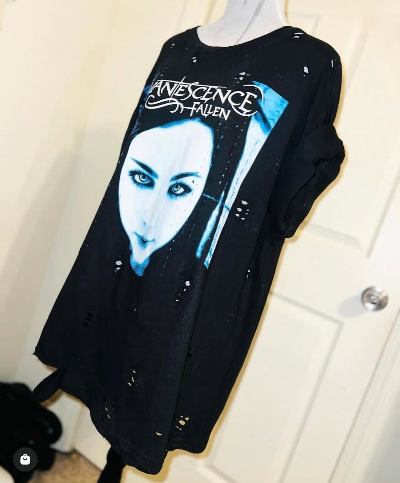 Evanescence Fallen Oversized Distressed Tee