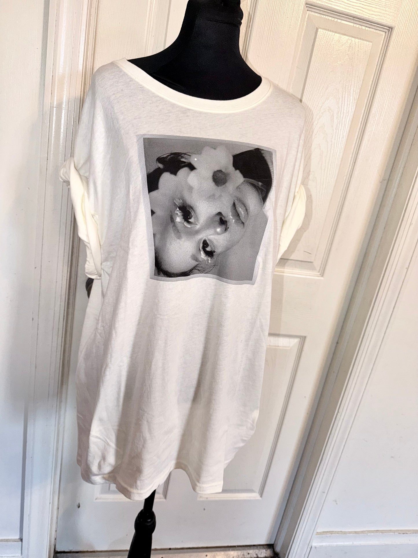 Ariana Grande Oversized Tee