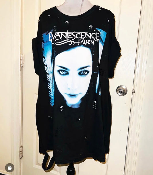 Evanescence Fallen Oversized Distressed Tee
