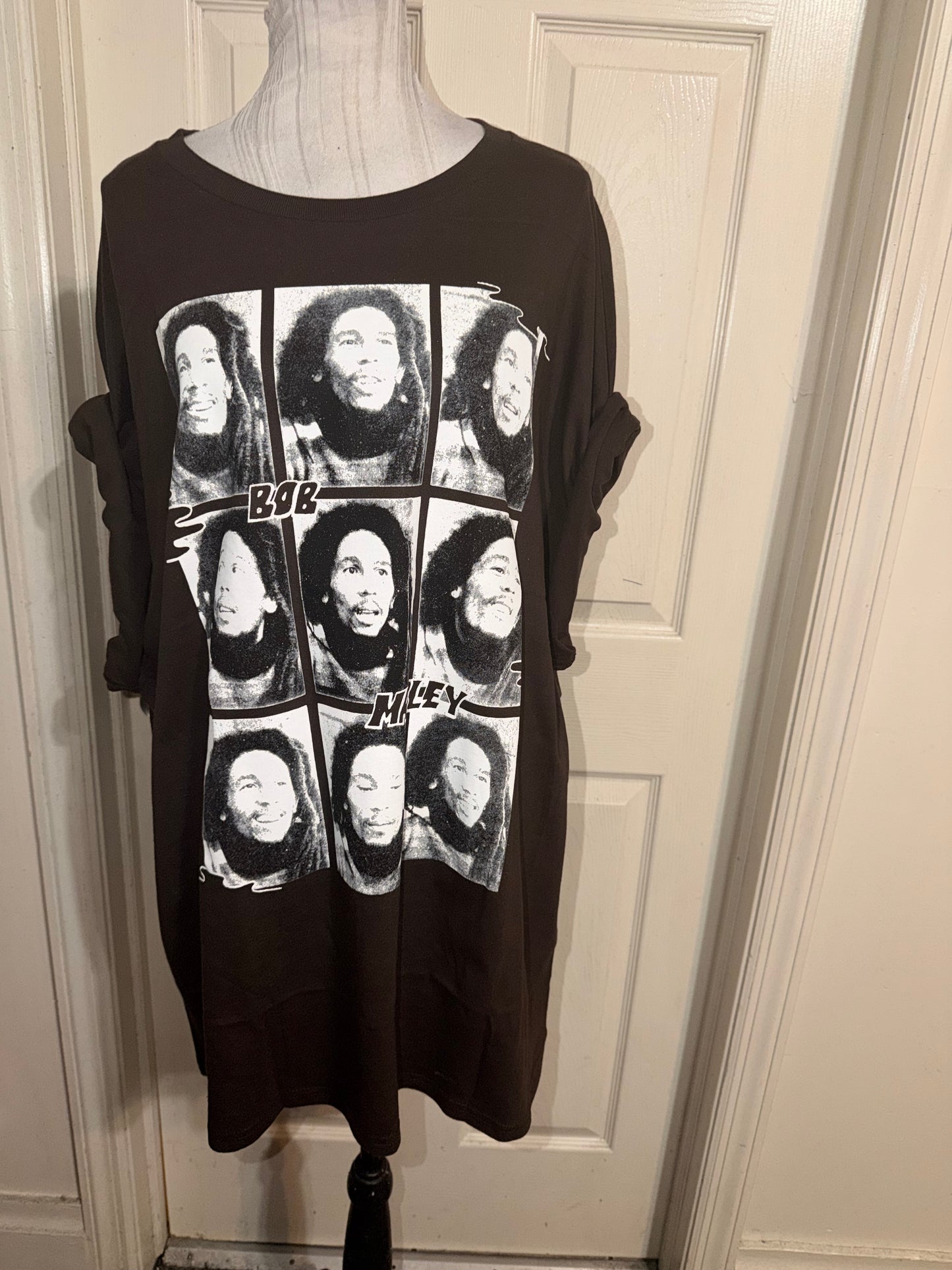 Bob Marley Oversized Distressed Tee