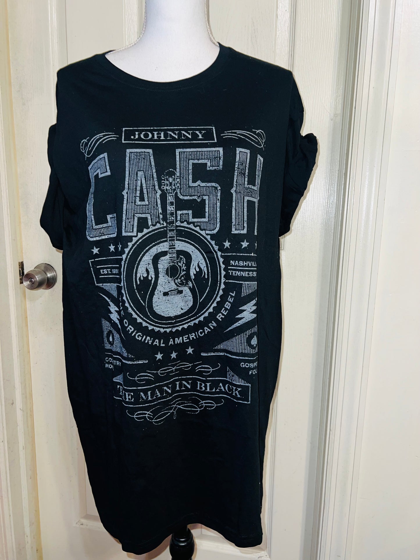 Johnny Cash Distressed Oversized Tee