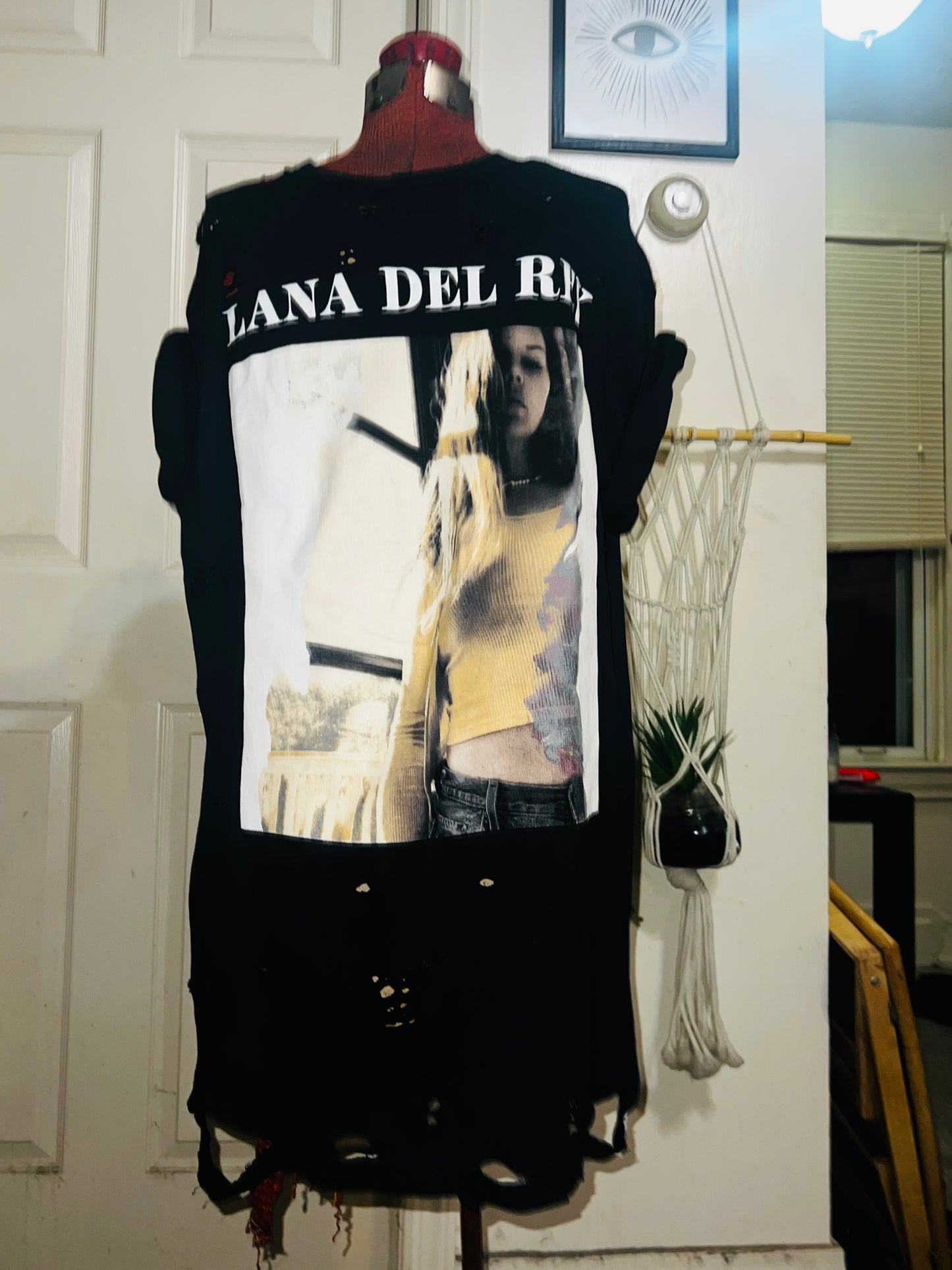 Lana Del Rey Oversized Distressed Tee