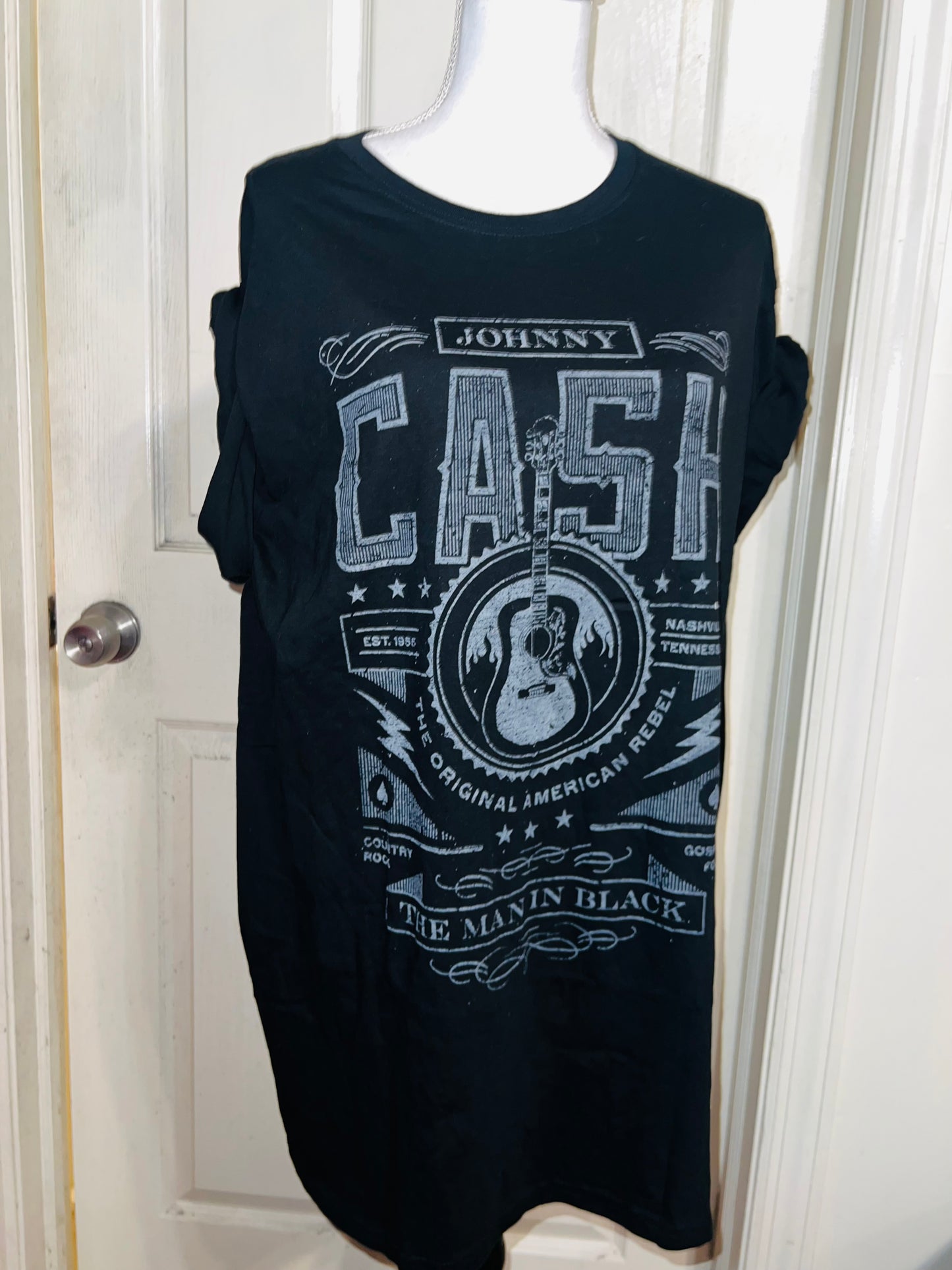 Johnny Cash Distressed Oversized Tee