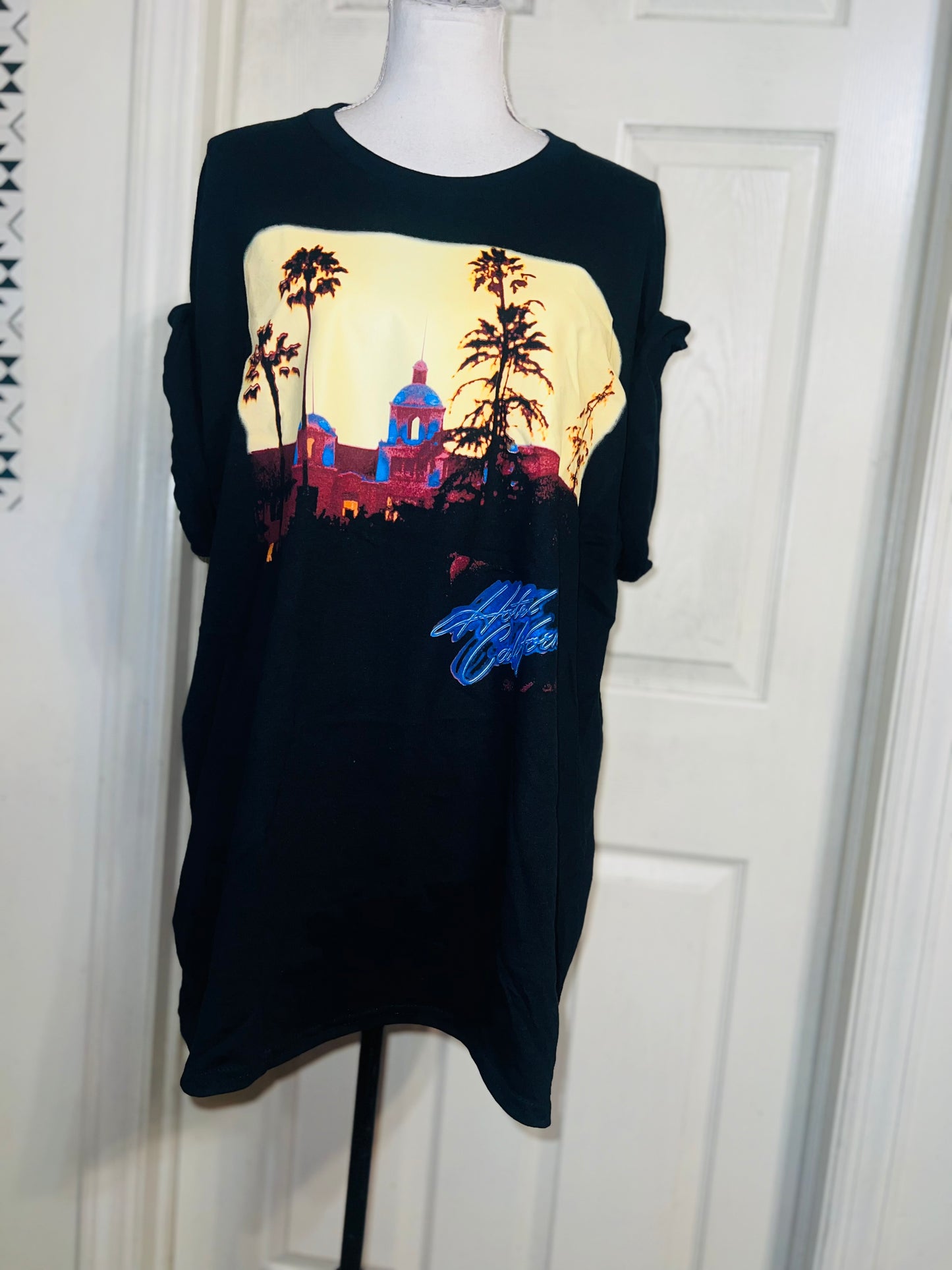 The Eagles Oversized Distressed Tee