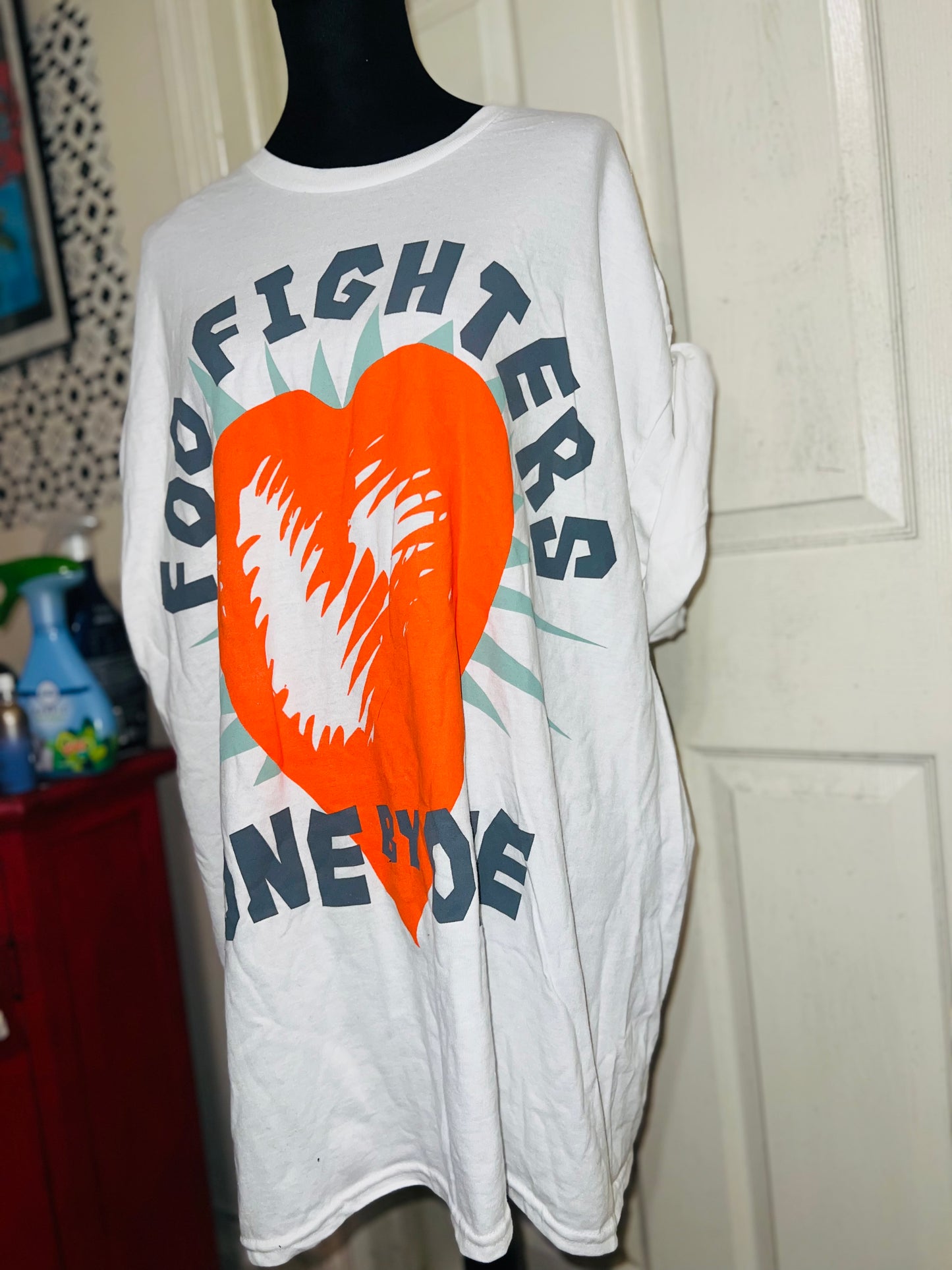 Foo Fighters Oversized Distressed Tee