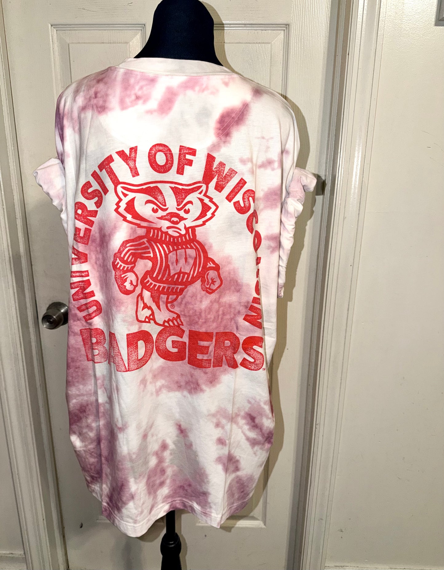 Wisconsin Badgers Oversized Double Sided Tee