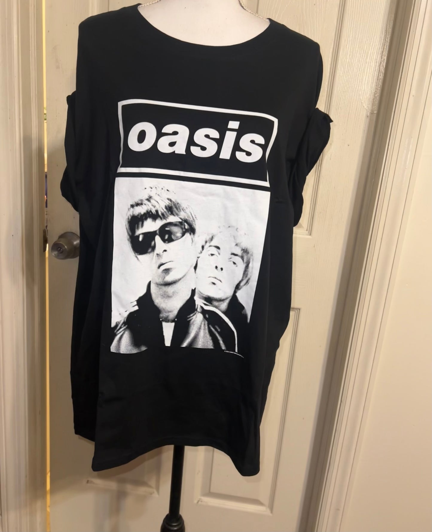 Oasis Oversized Distressed Tee