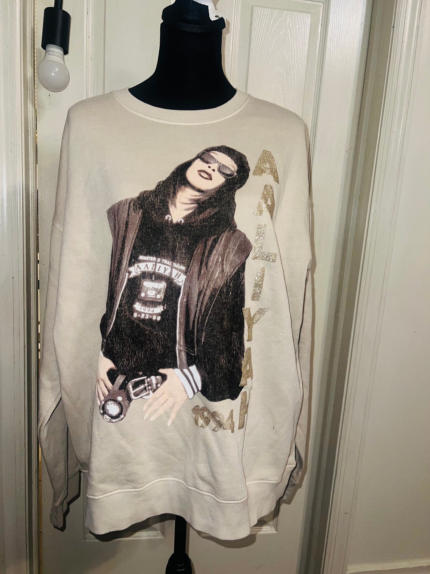 Aaliyah Oversized Distressed Sweatshirt