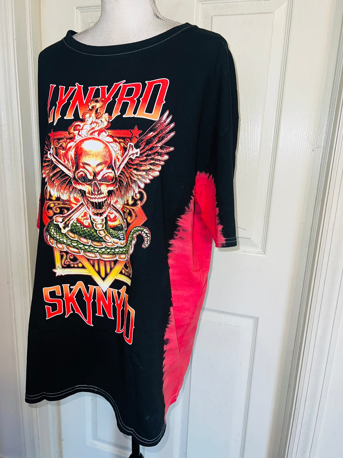 Lynyrd Skynyrd Oversized Distressed Tee