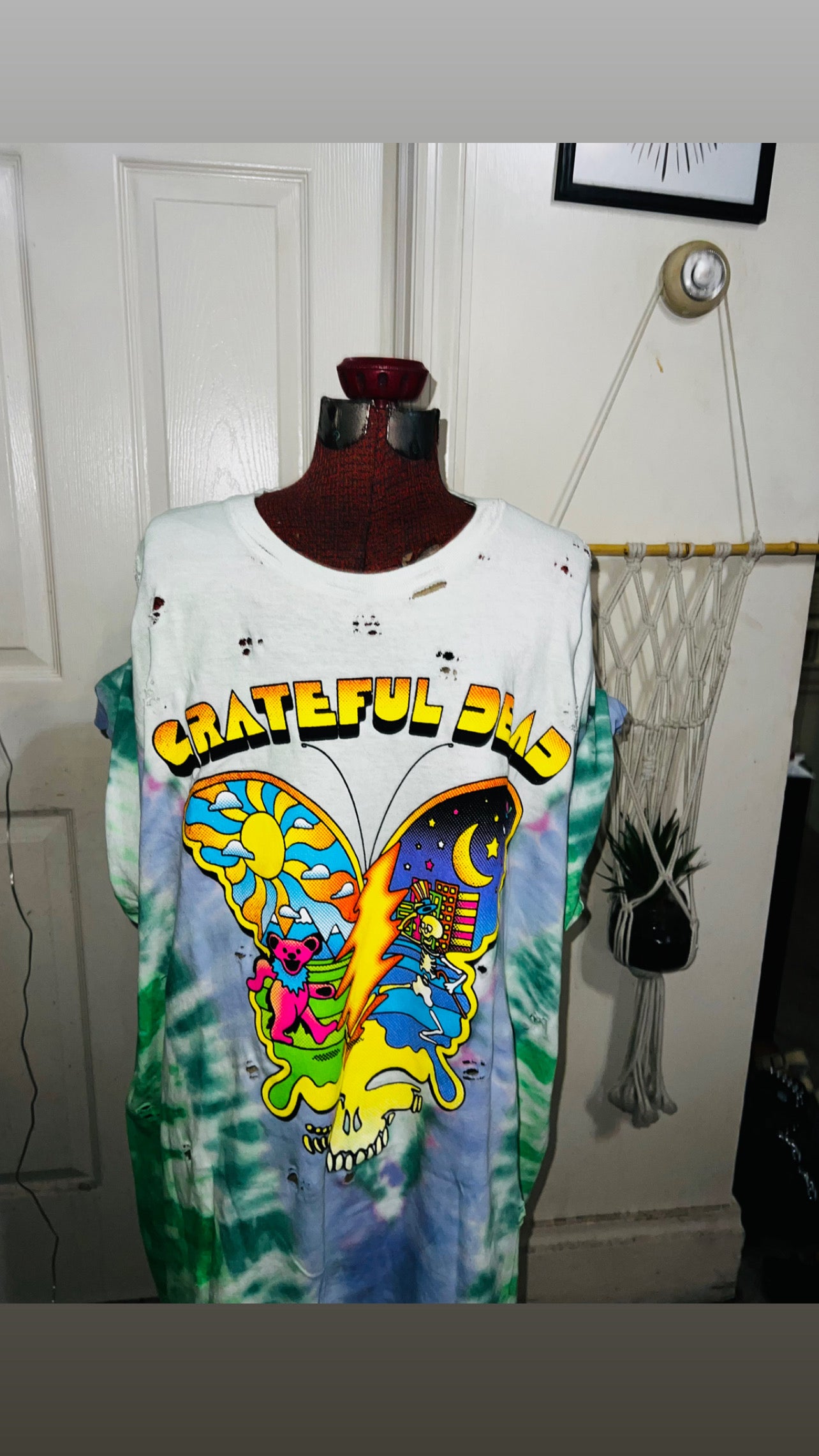 Grateful Dead Tie Dye Oversized Distressed Tee