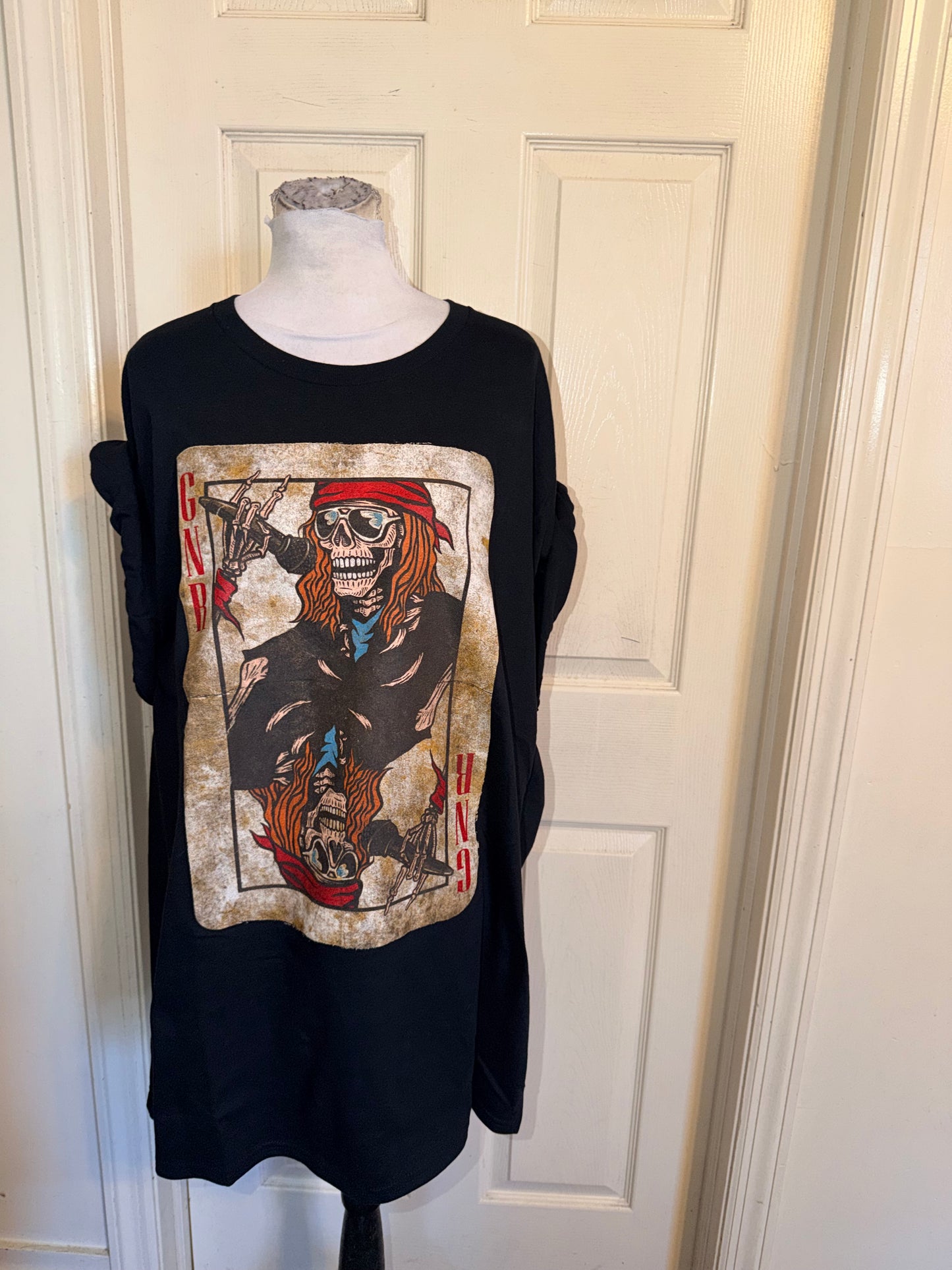 Guns N’ Roses Oversized Distressed Tee