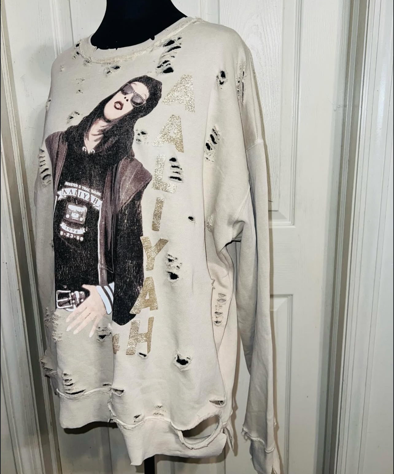 Aaliyah Oversized Distressed Sweatshirt