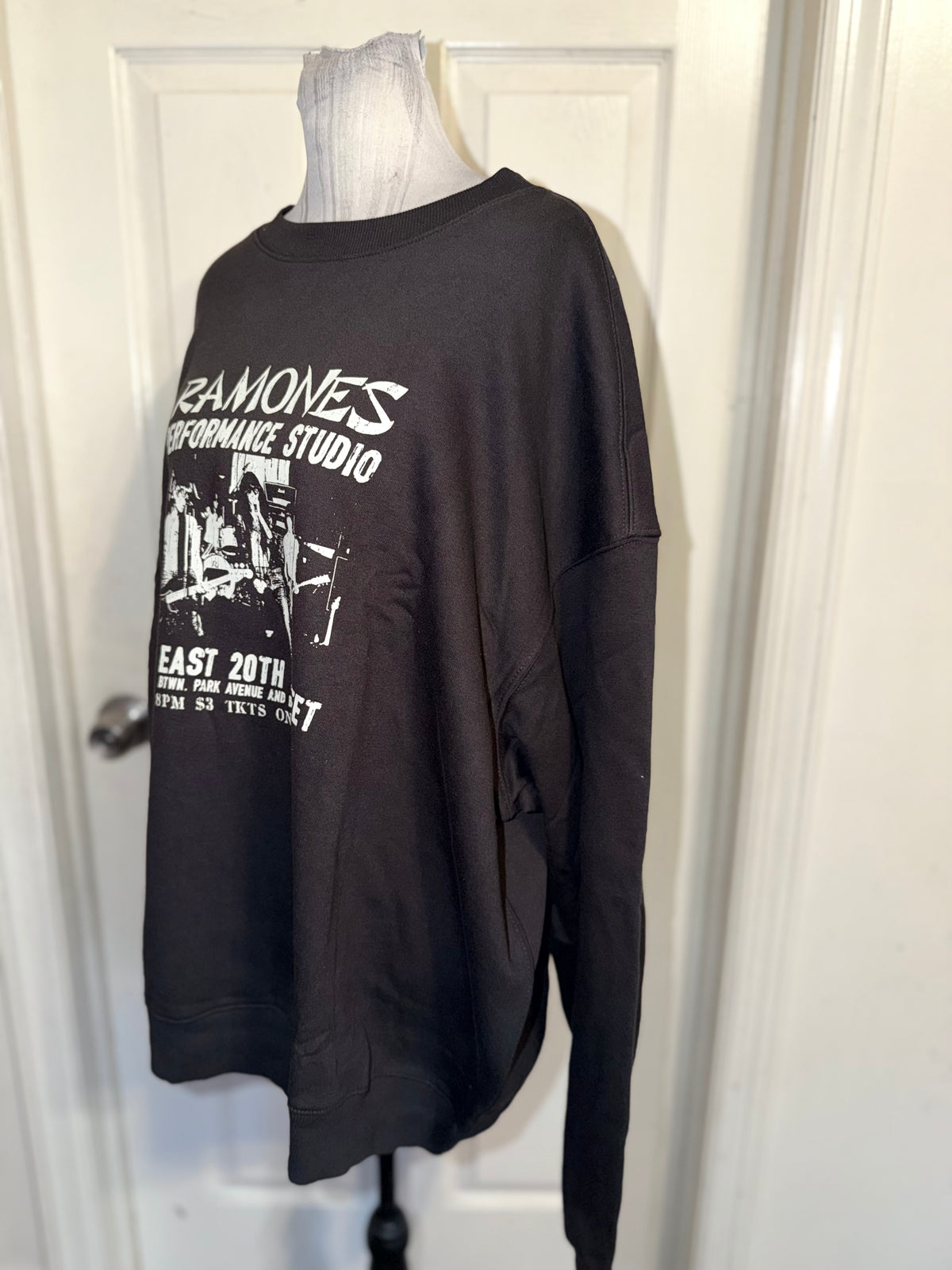 Ramones Oversized Sweatshirt
