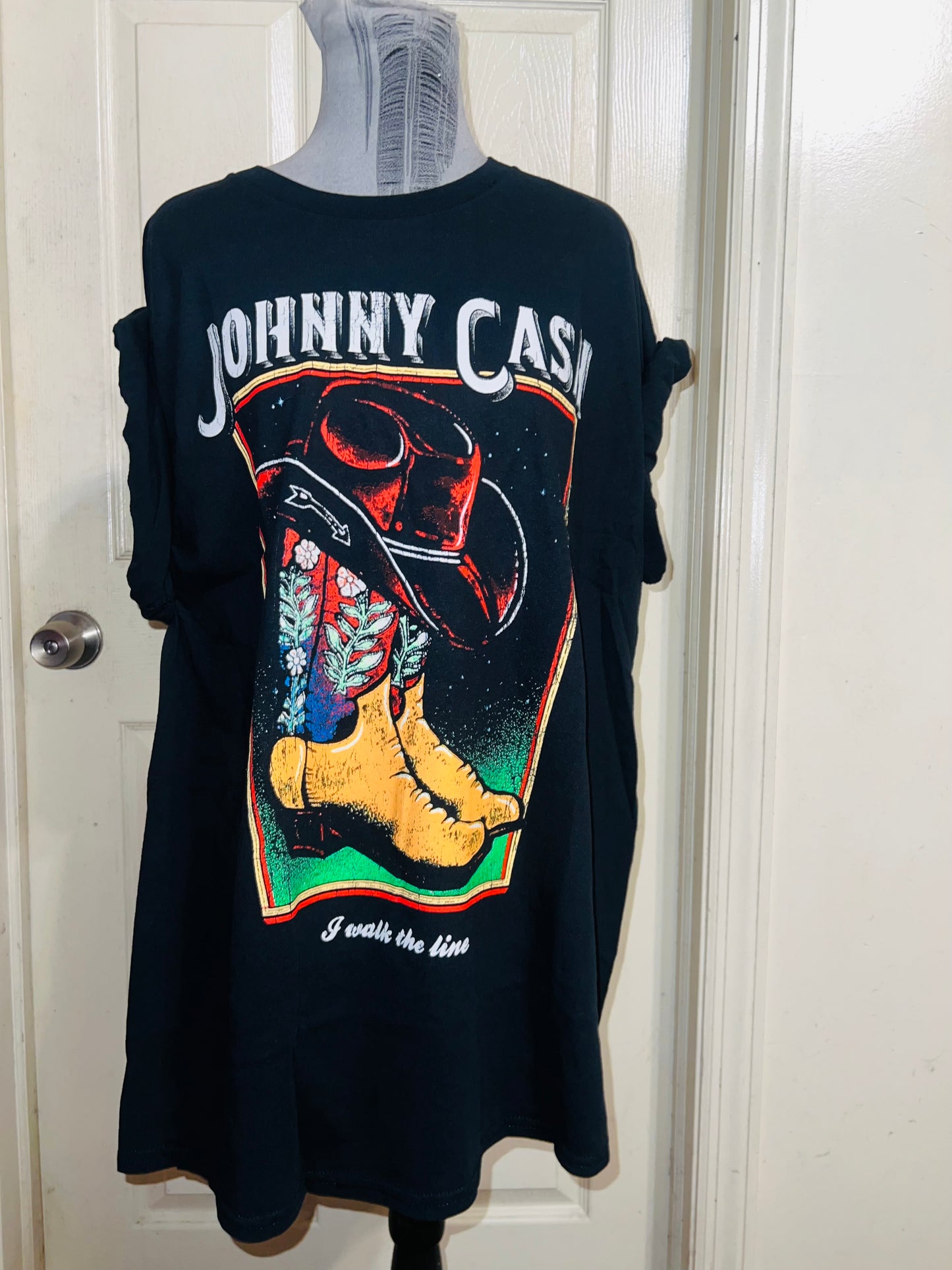 Johnny Cash Oversized Distressed Tee