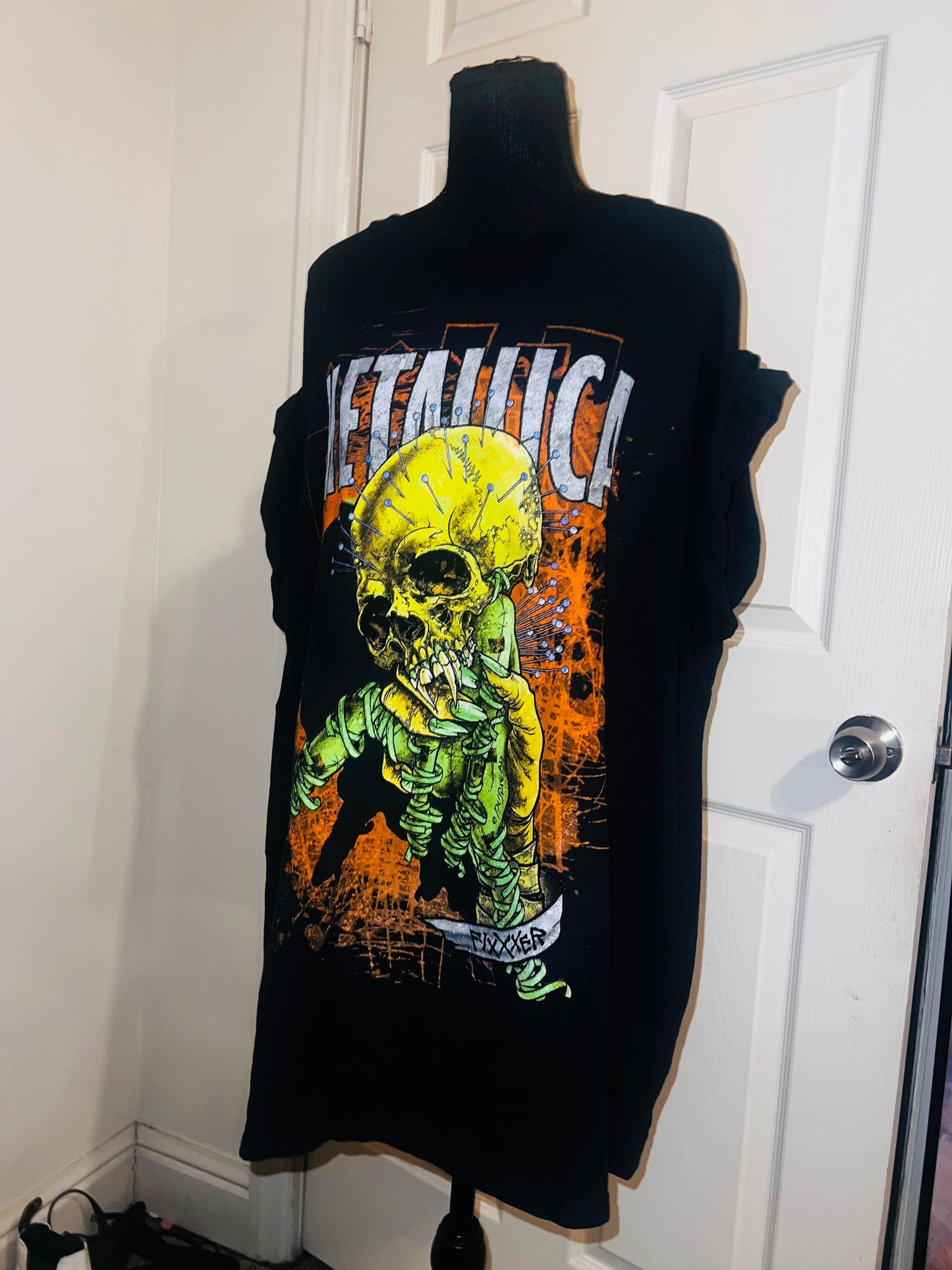 Metallica Fixxer Oversized Distressed Tee