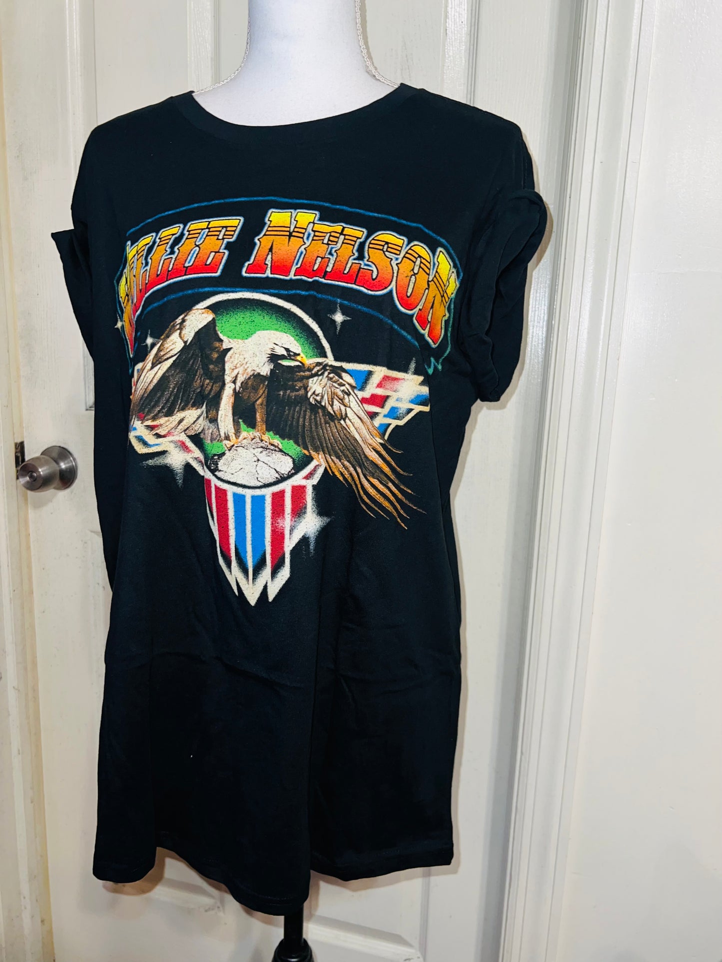 Willie Nelson Oversized Distressed T-Shirt