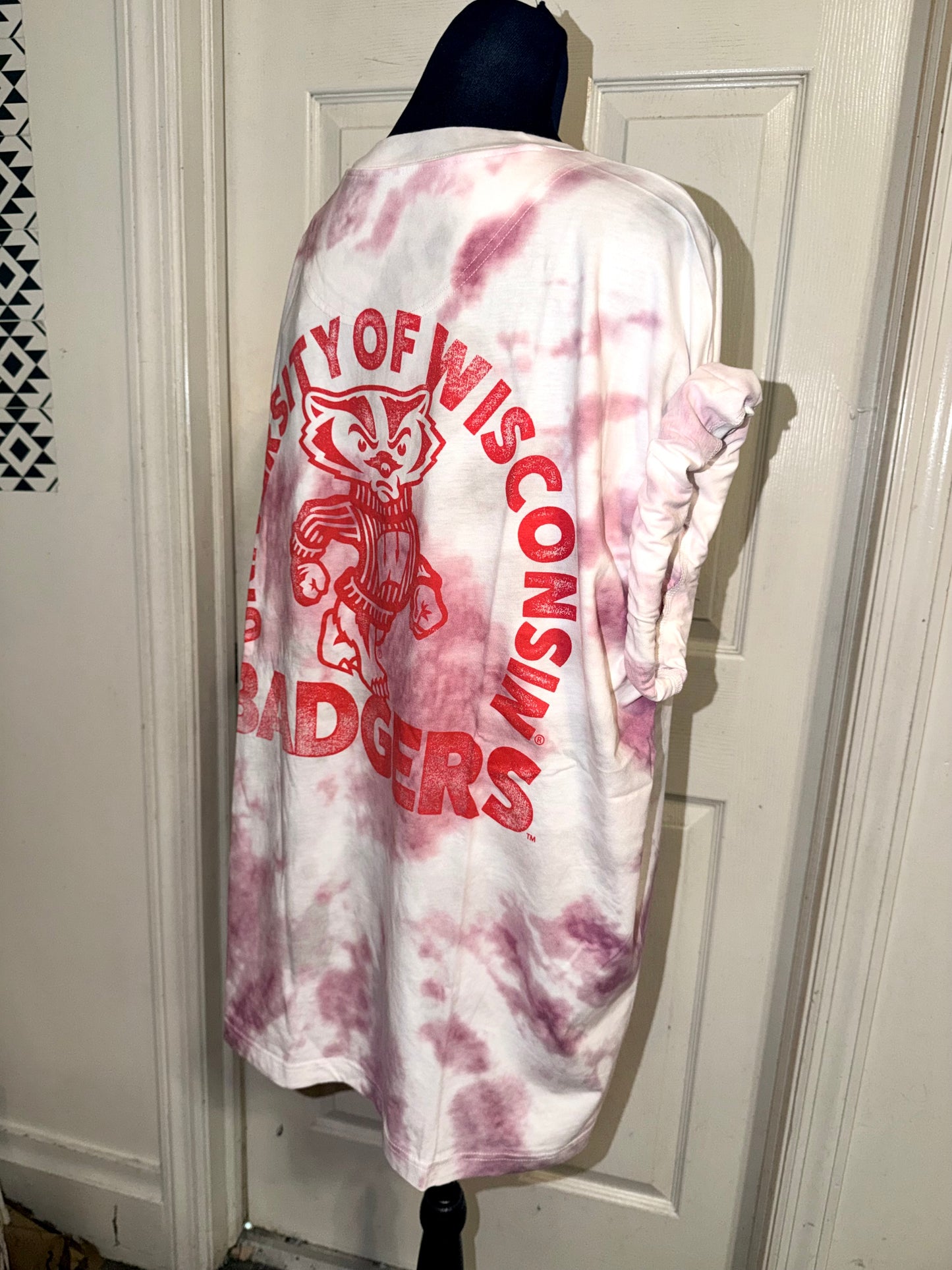 Wisconsin Badgers Oversized Double Sided Tee