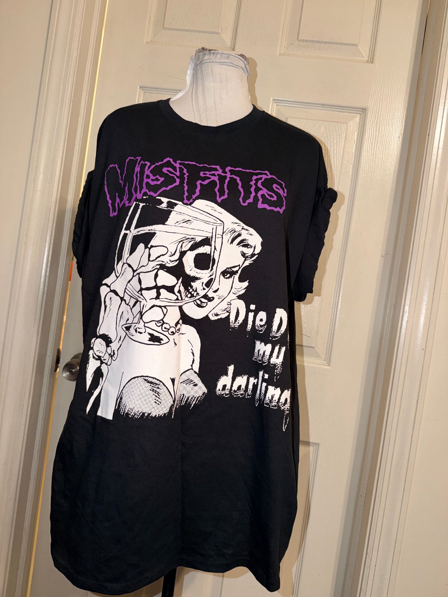 Misfits Oversized Distressed Tee
