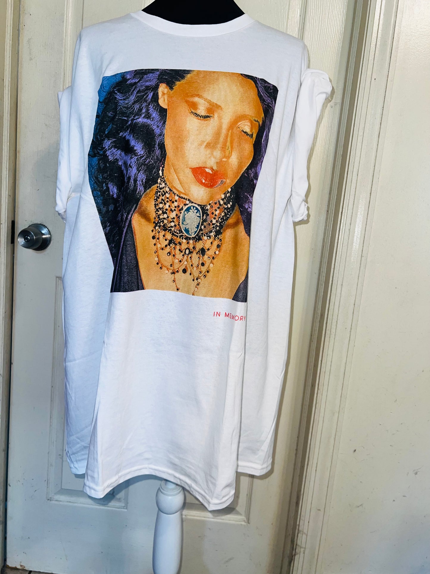 Aaliyah Oversized Distressed Tee