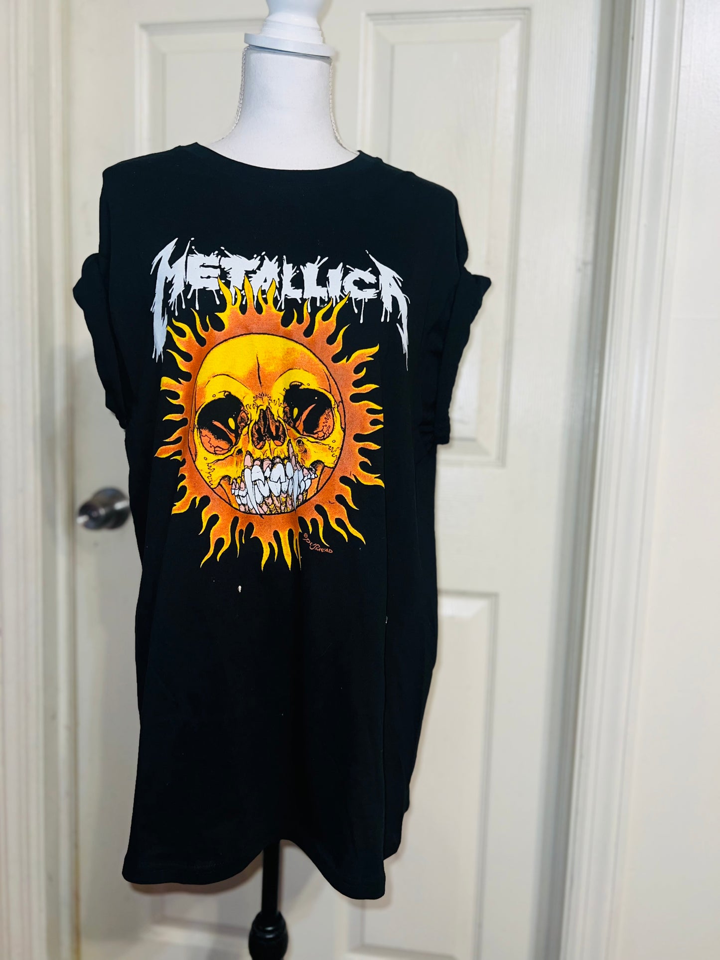 Metallica Oversized Distressed Tee