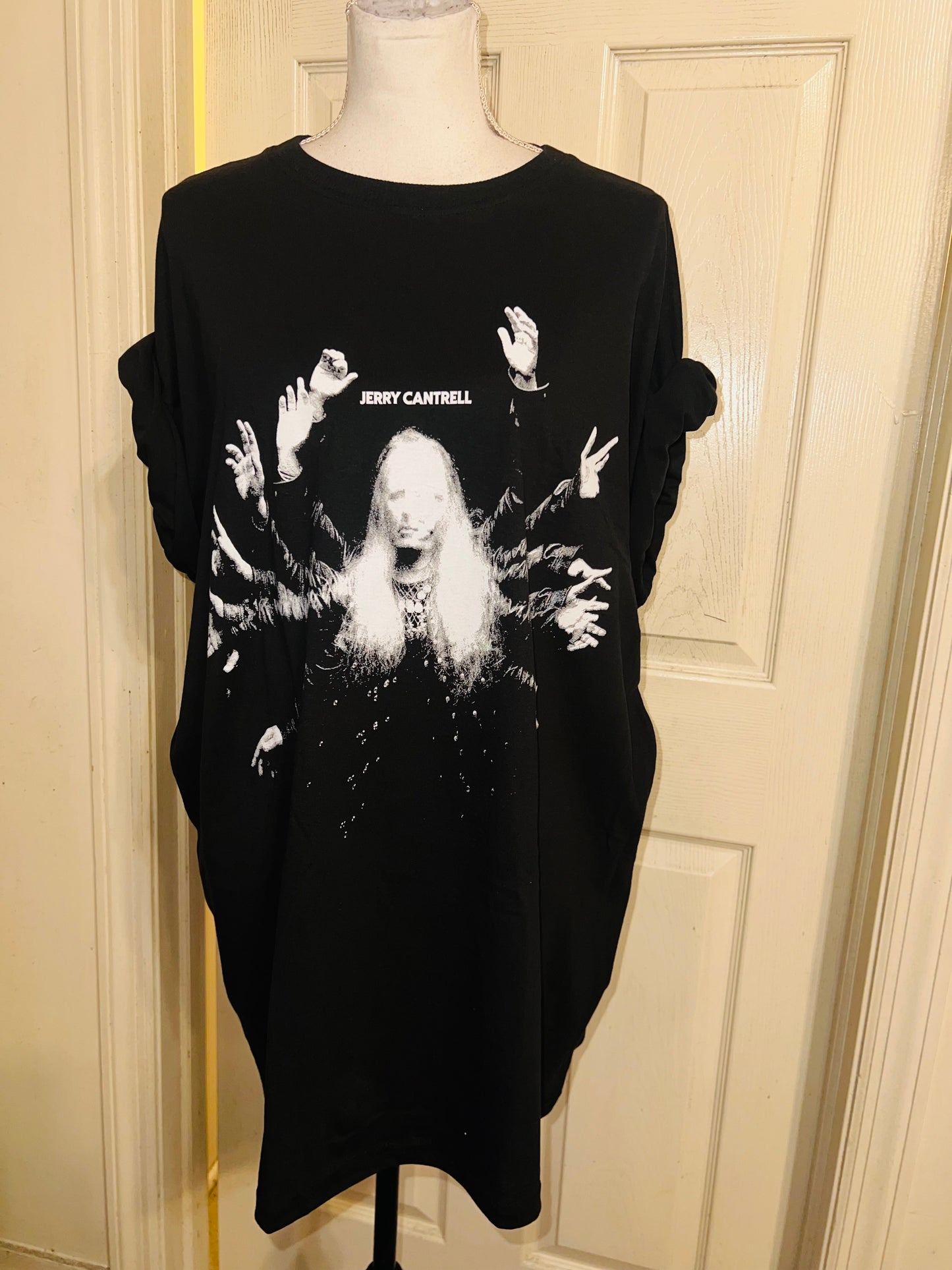 Alice in Chains’ Jerry Cantrell Oversized Distressed Tee