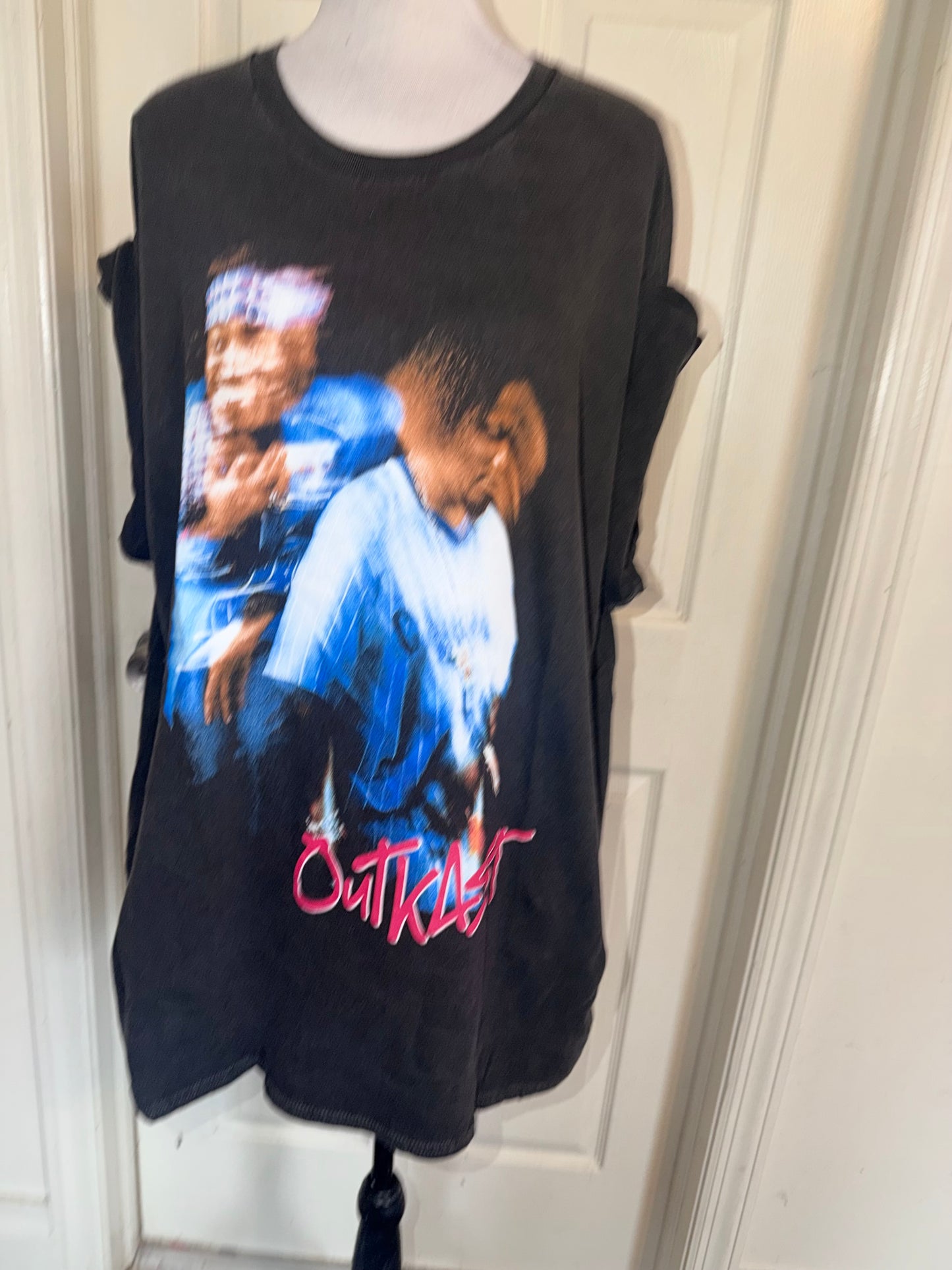 Outkast Oversized Tee
