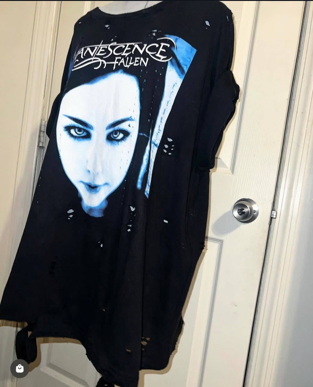Evanescence Fallen Oversized Distressed Tee