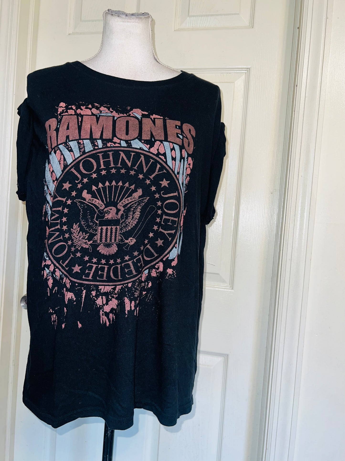 Ramones Oversized Distressed Tee