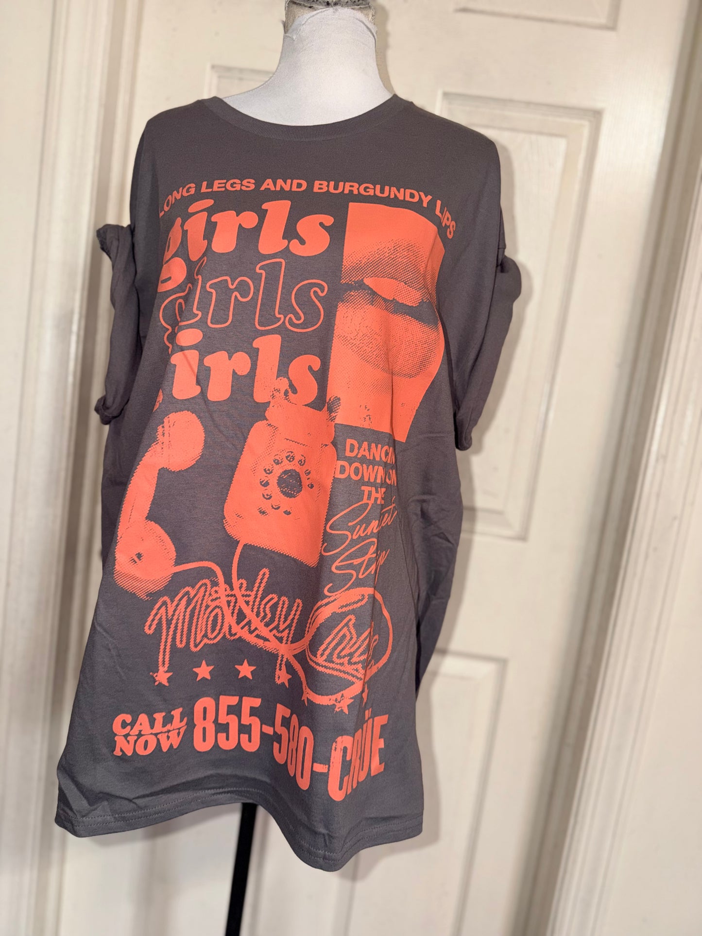 Motley Crue Oversized Distressed Tee