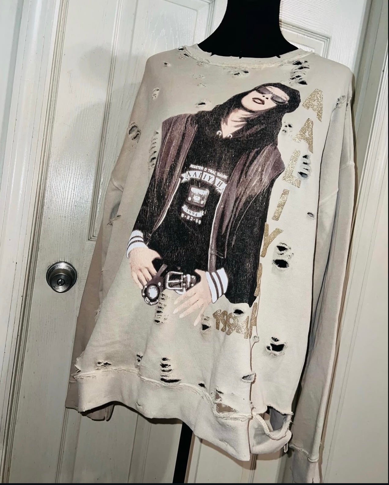Aaliyah Oversized Distressed Sweatshirt