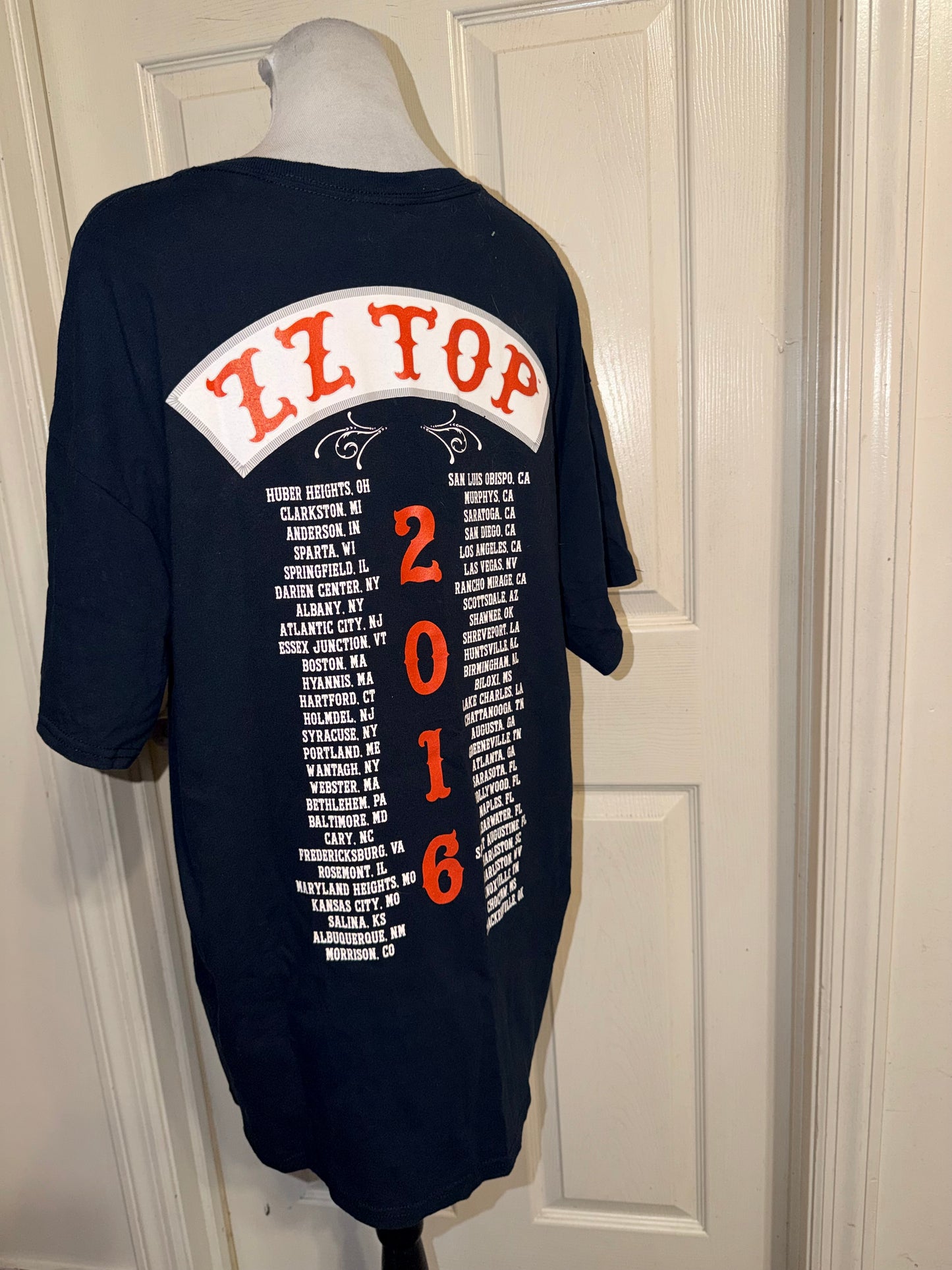ZZ Top Double Sided Oversized Distressed Tee