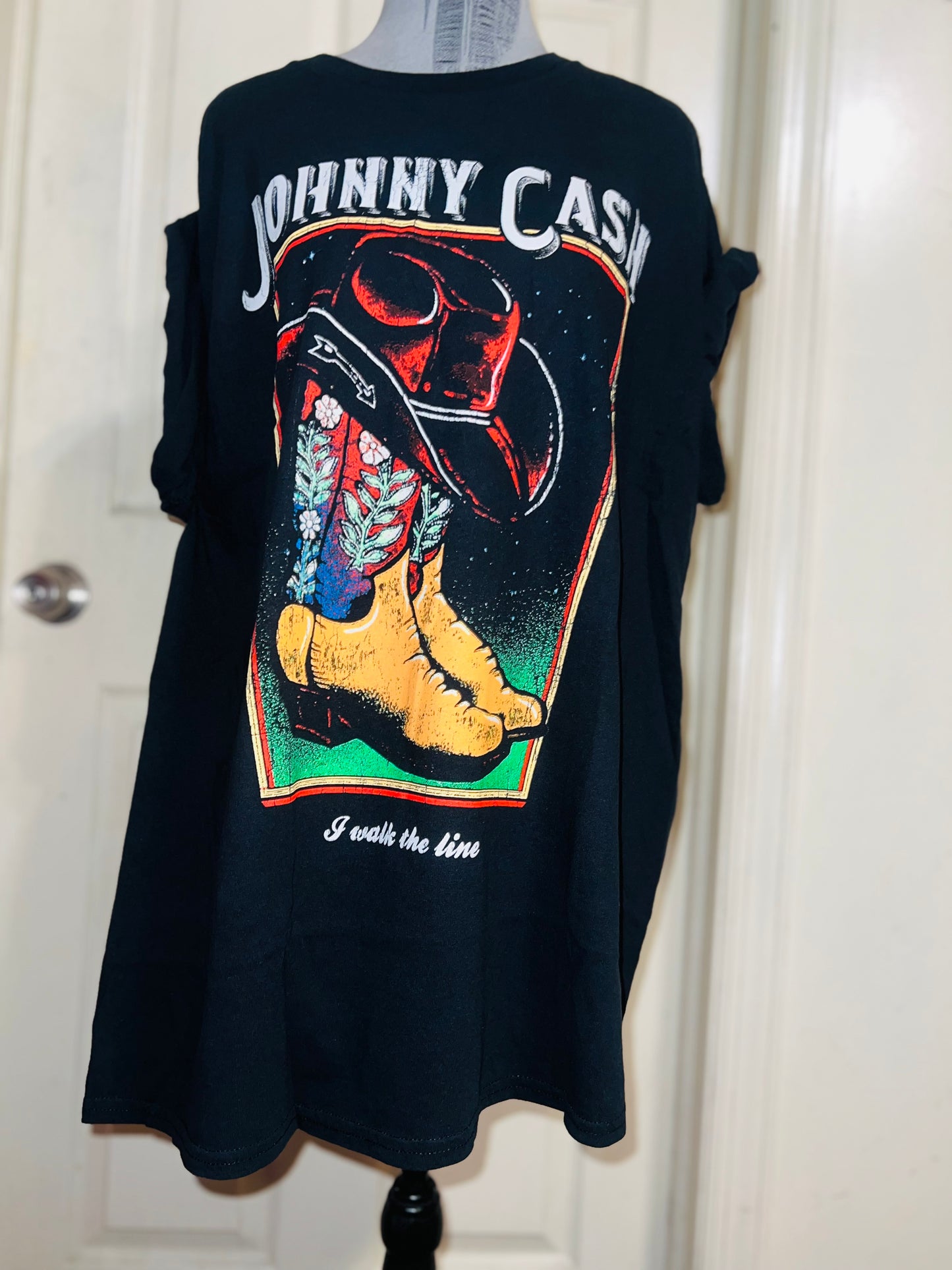 Johnny Cash Oversized Distressed Tee