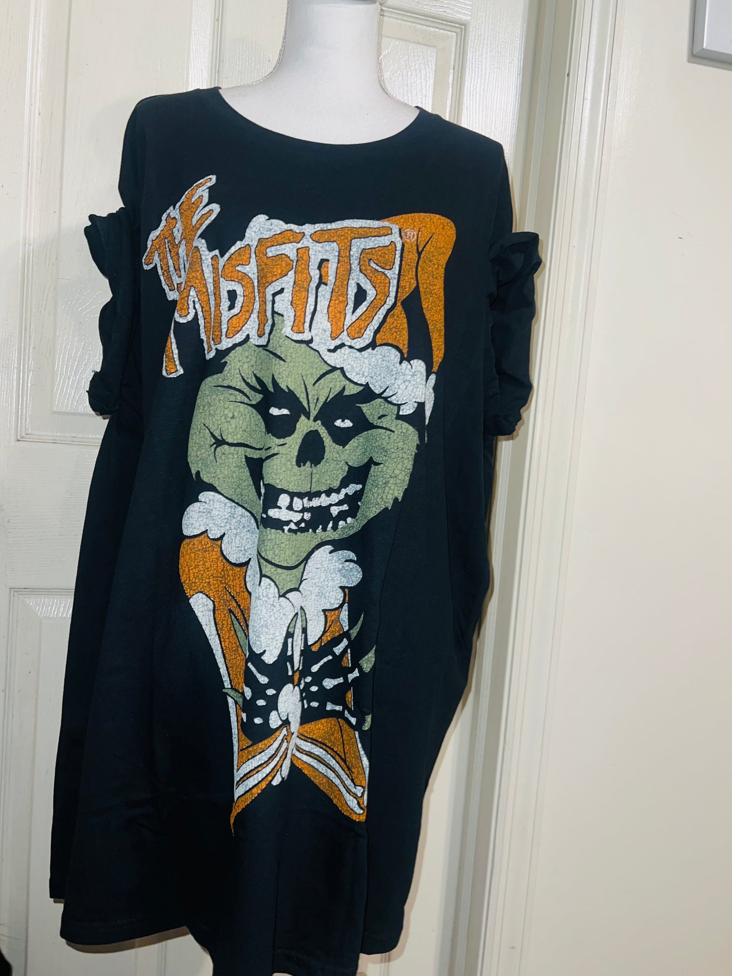 The Misfits Holiday Oversized Distressed Tee