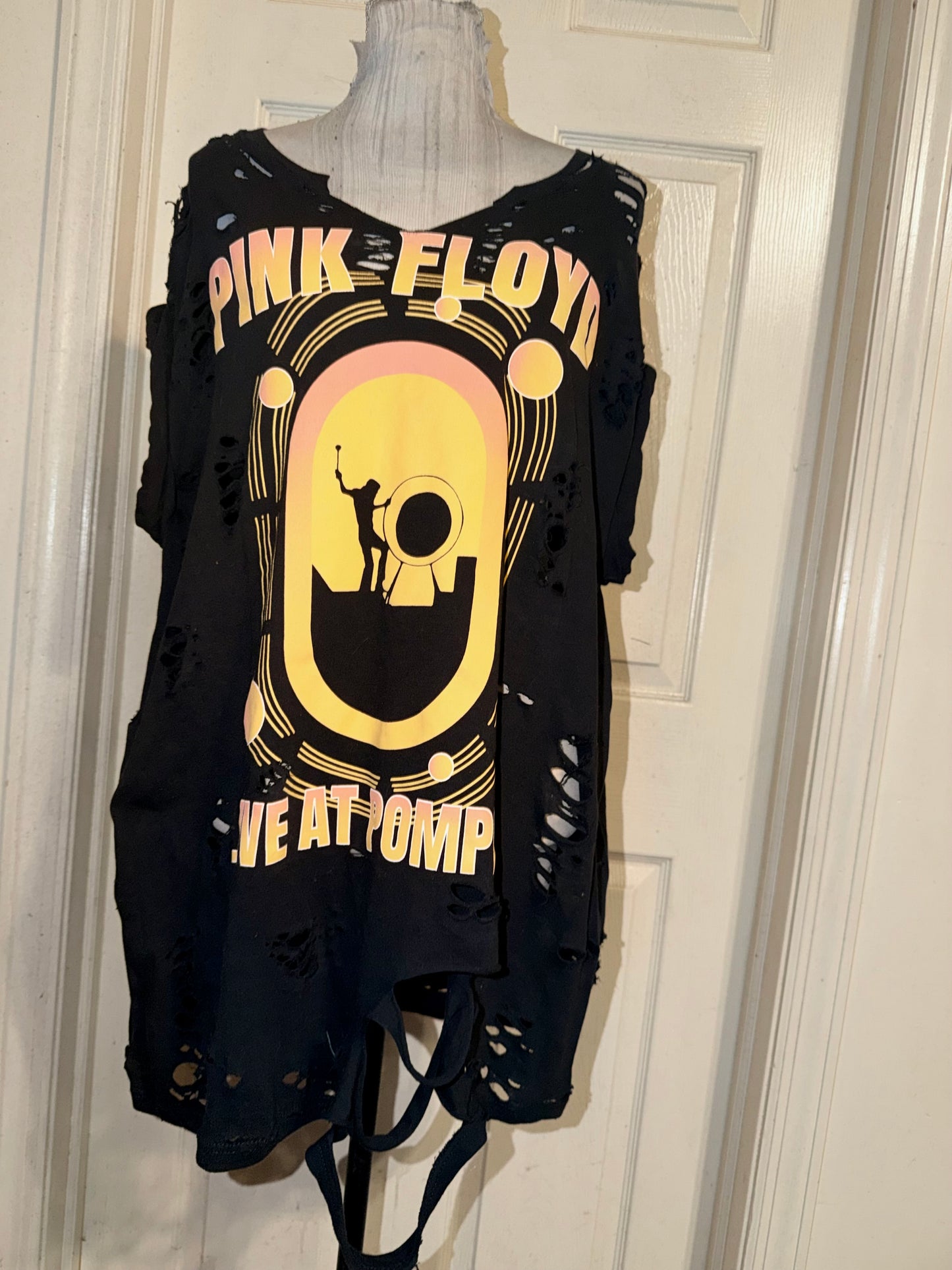 Pink Floyd Oversized Distressed Tee (as is)