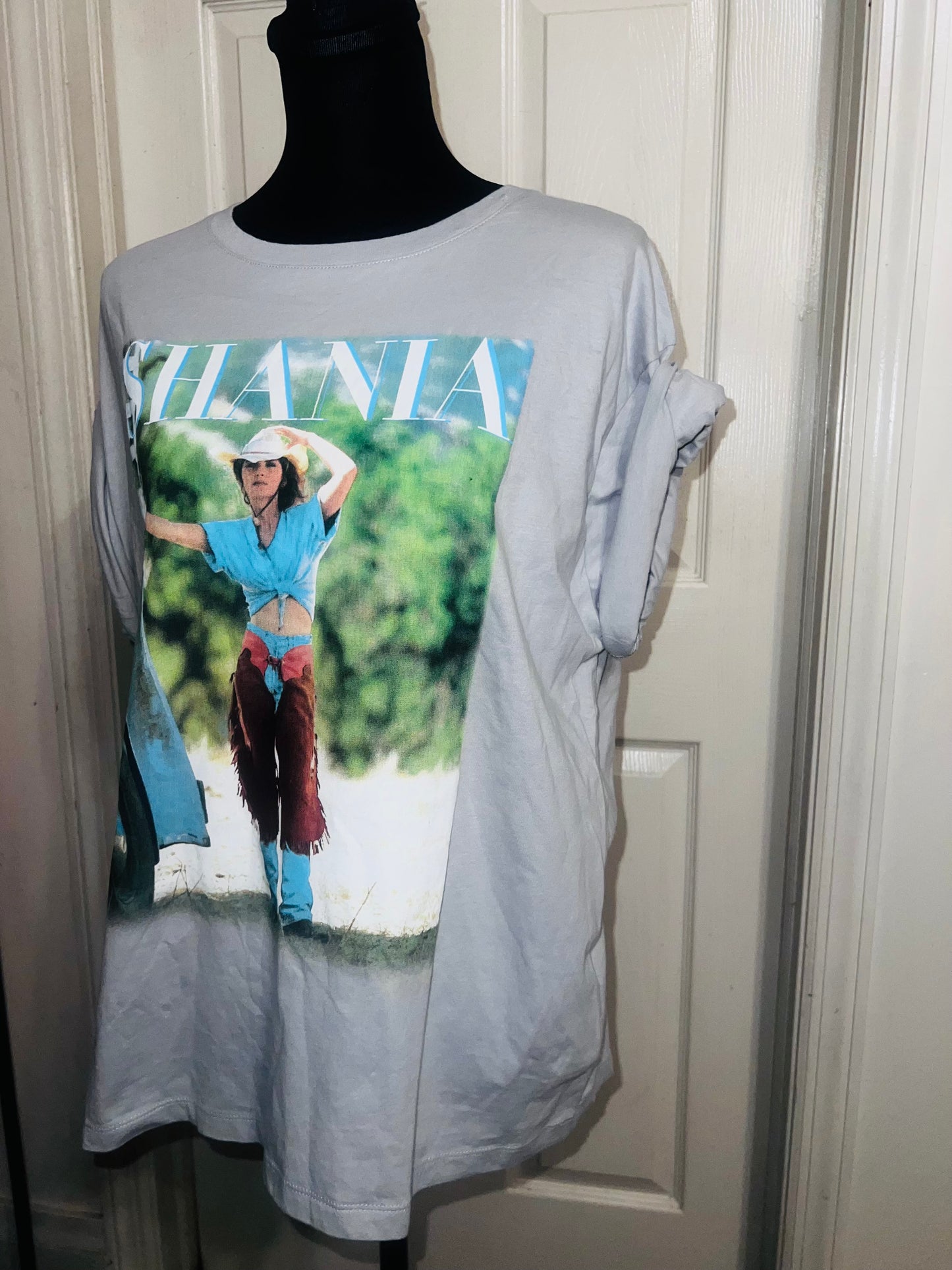 Shania Twain Oversized Distressed Tee