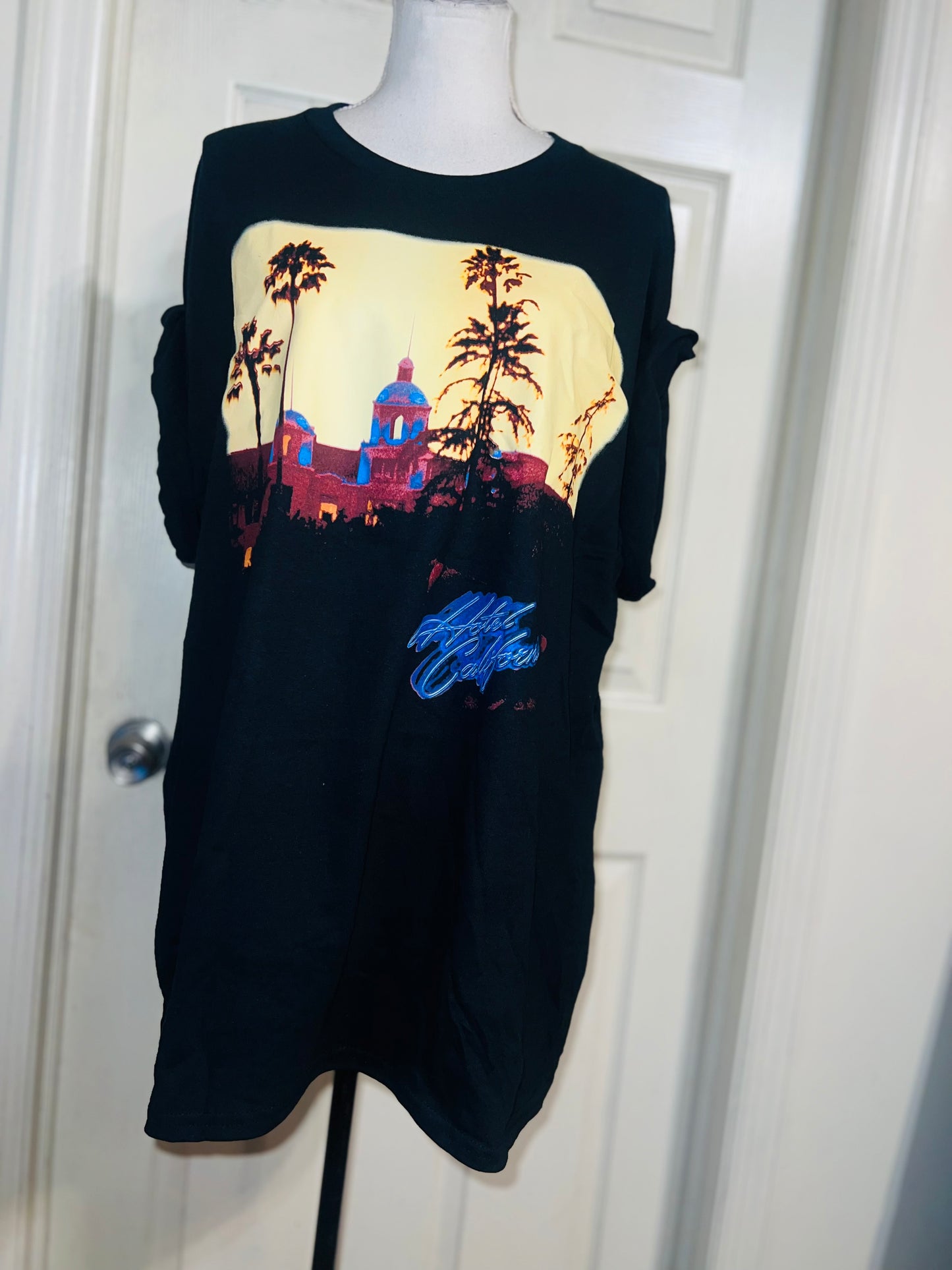 The Eagles Oversized Distressed Tee