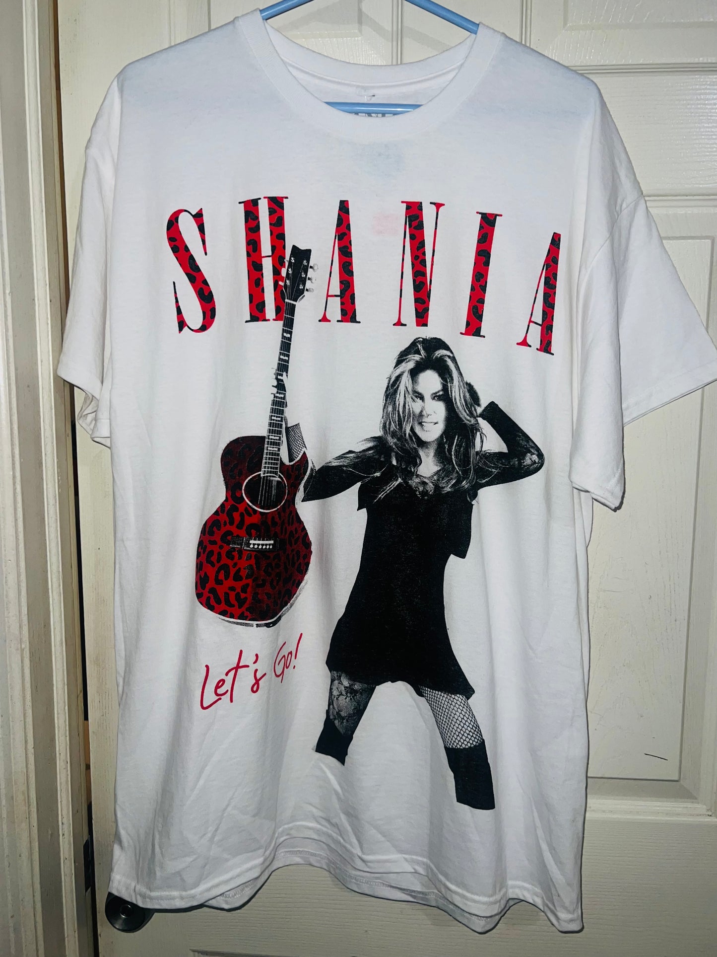 Shania Twain Oversized Distressed Tee