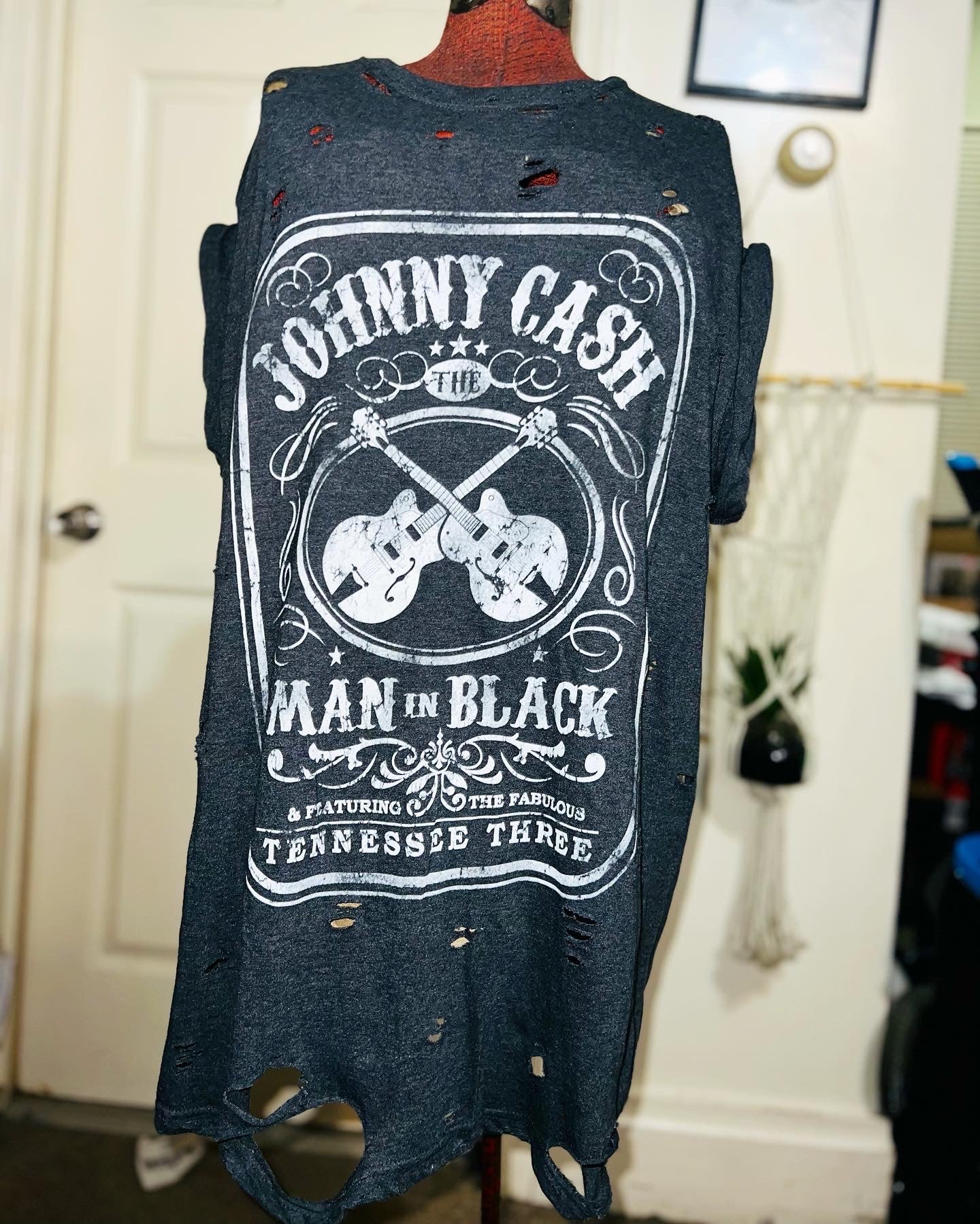 Johnny Cash Oversized Distressed Tee