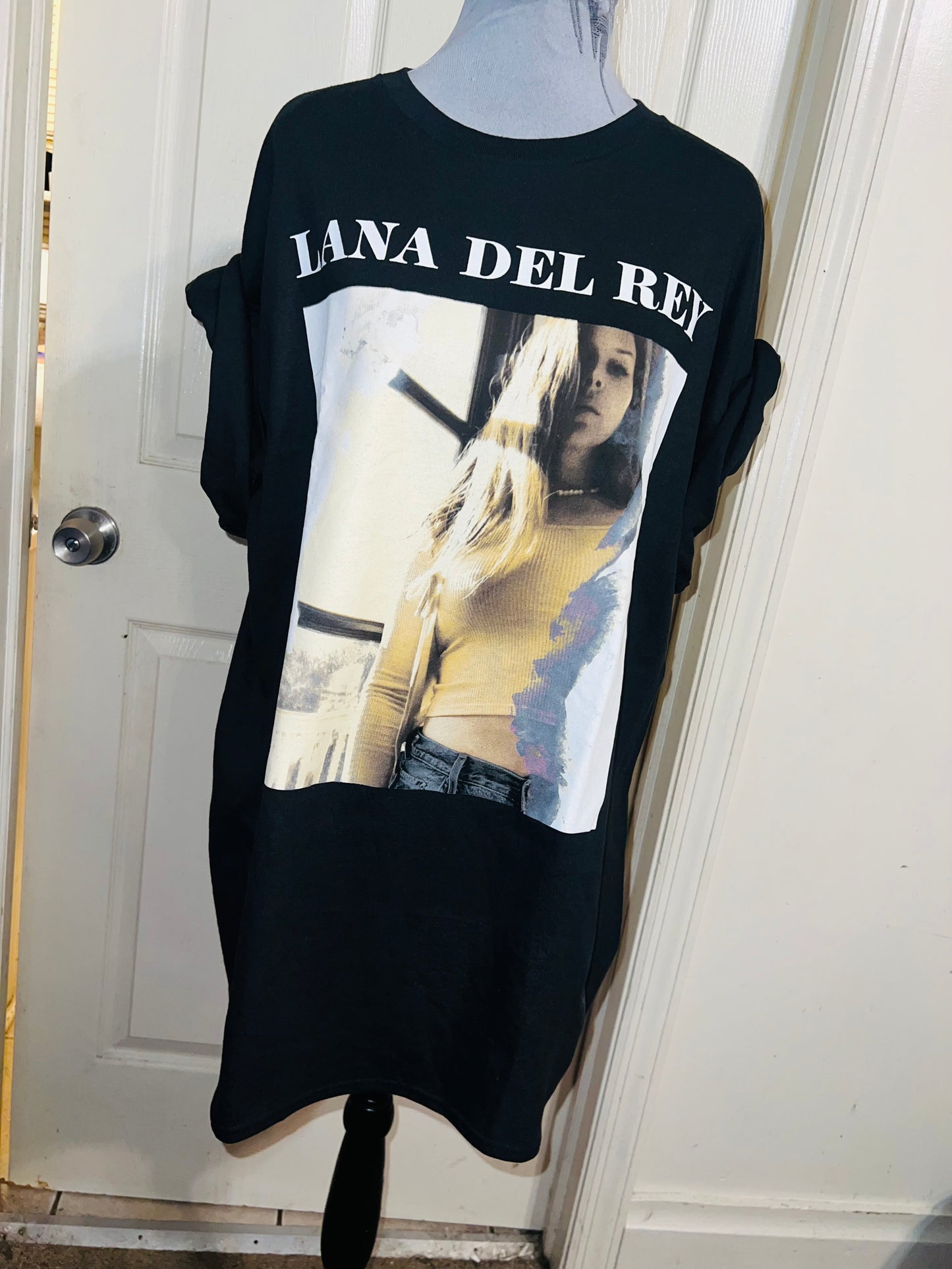 Lana Del Rey Oversized Distressed Tee