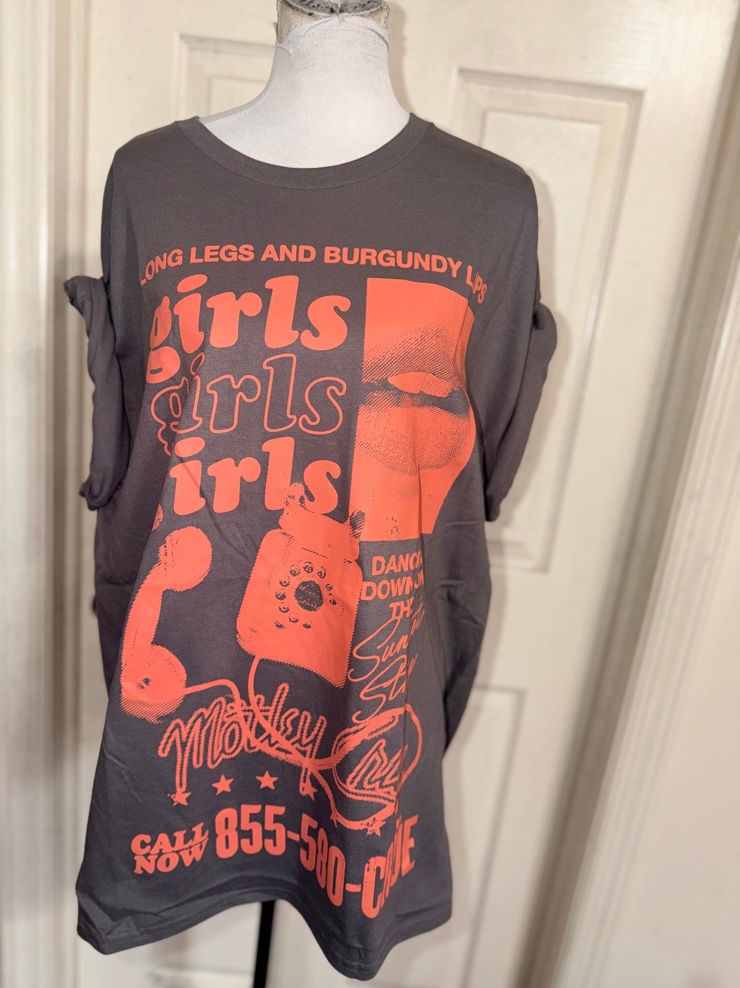 Motley Crue Oversized Distressed Tee