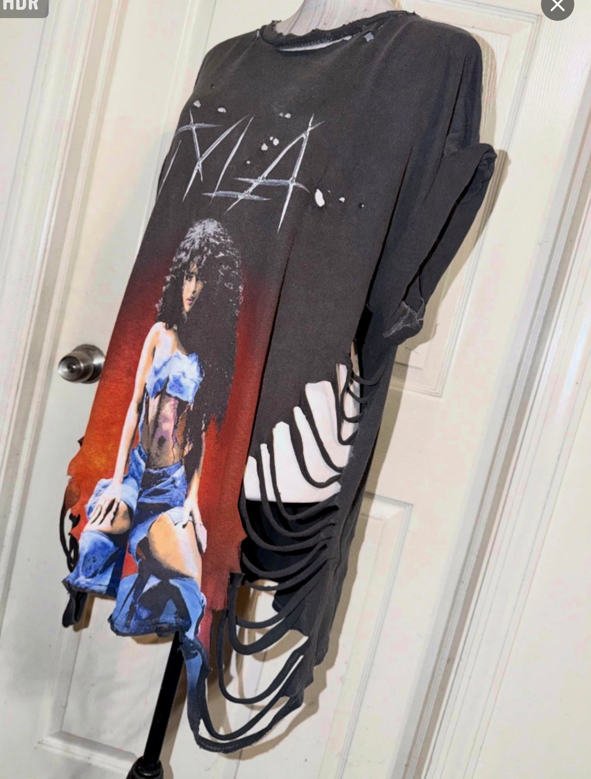 Tyla Oversized Distressed Tee (as is)