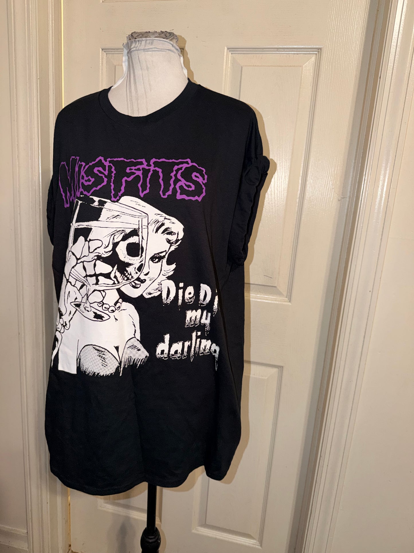 Misfits Oversized Distressed Tee