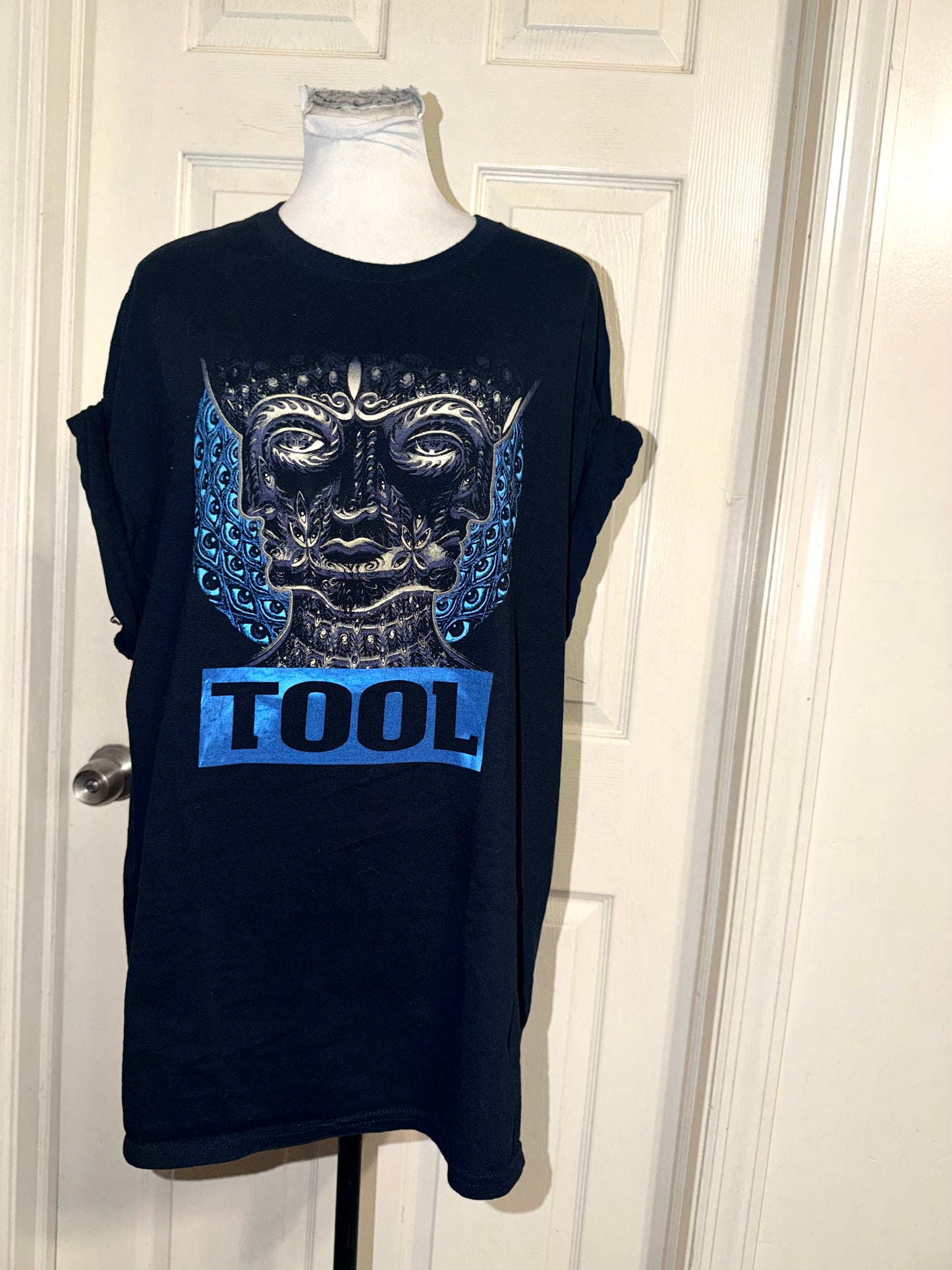 Tool Oversized Tee