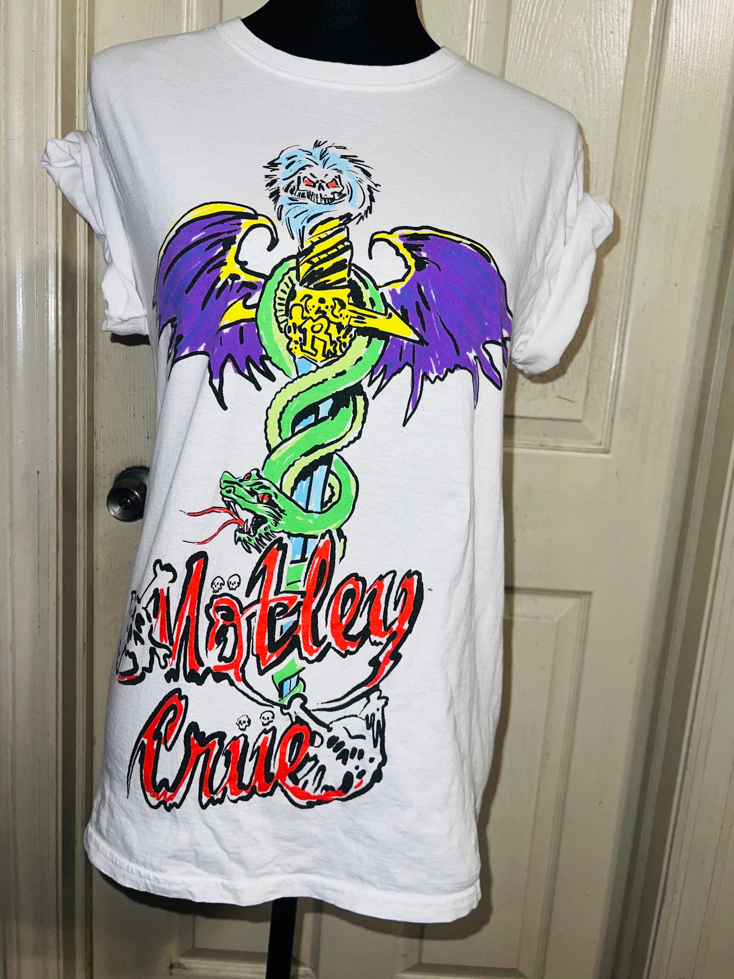 Motley Crue Oversized Distressed Tee