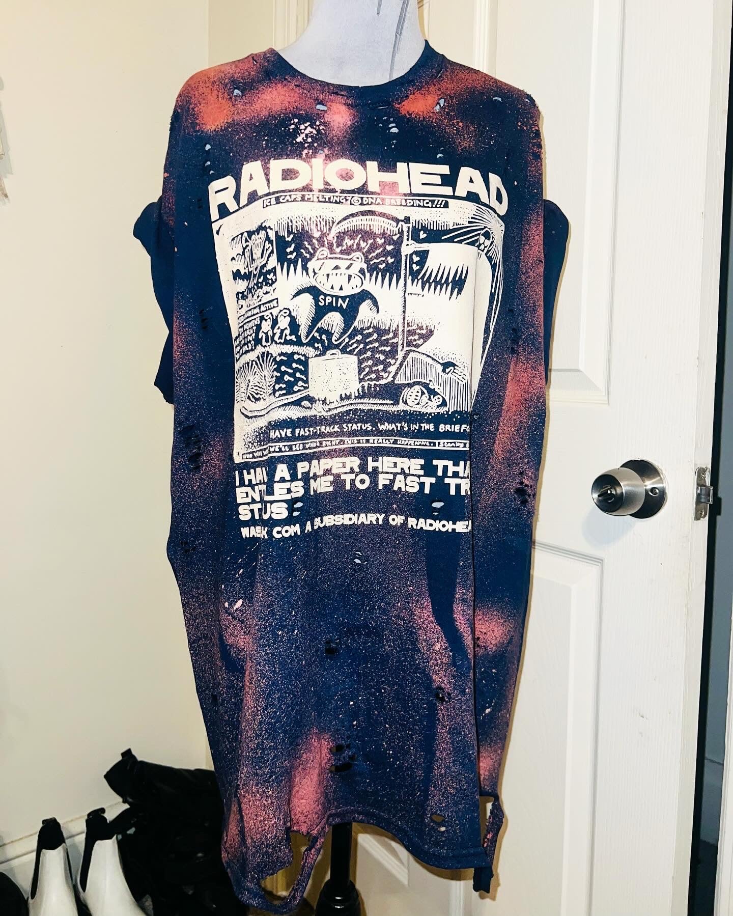 Radiohead Oversized Distressed Tee