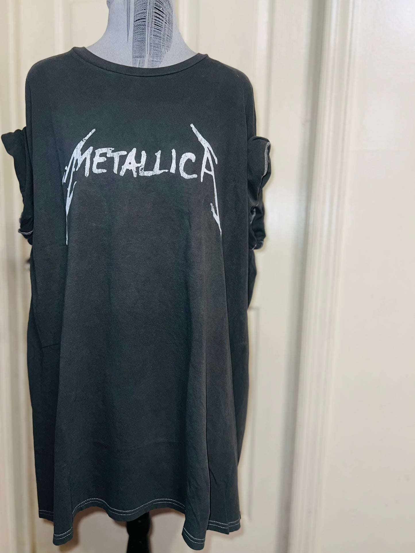 Metallica Double Sided Oversized Distressed Tee